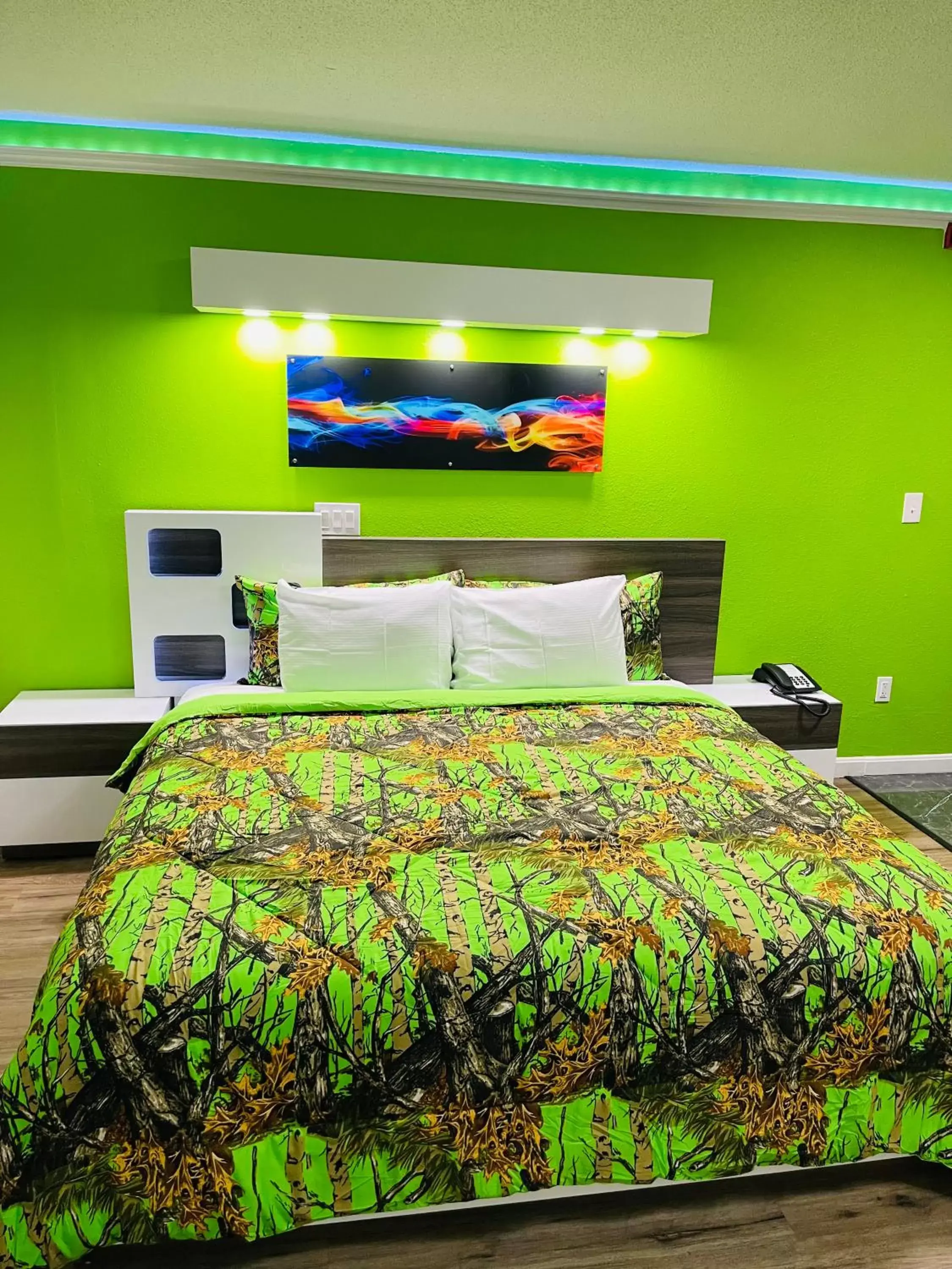 Photo of the whole room, Bed in Classic Motor Lodge Providence - West Greenwich Photo of the whole room, Bed in Classic Motor Lodge Providence - West Greenwich