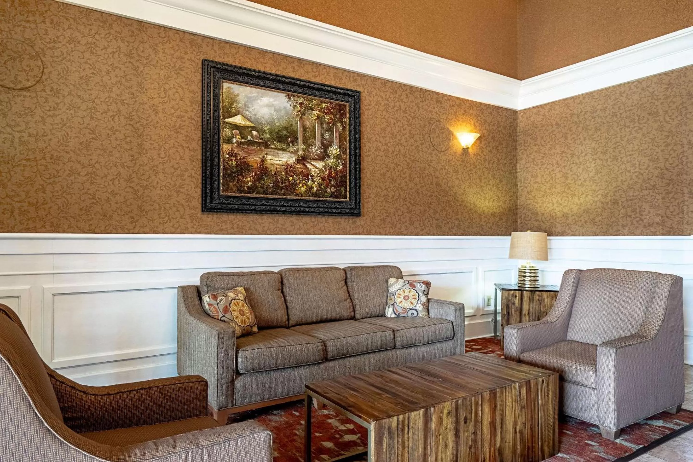 Lobby or reception in Quality Suites San Antonio Northeast