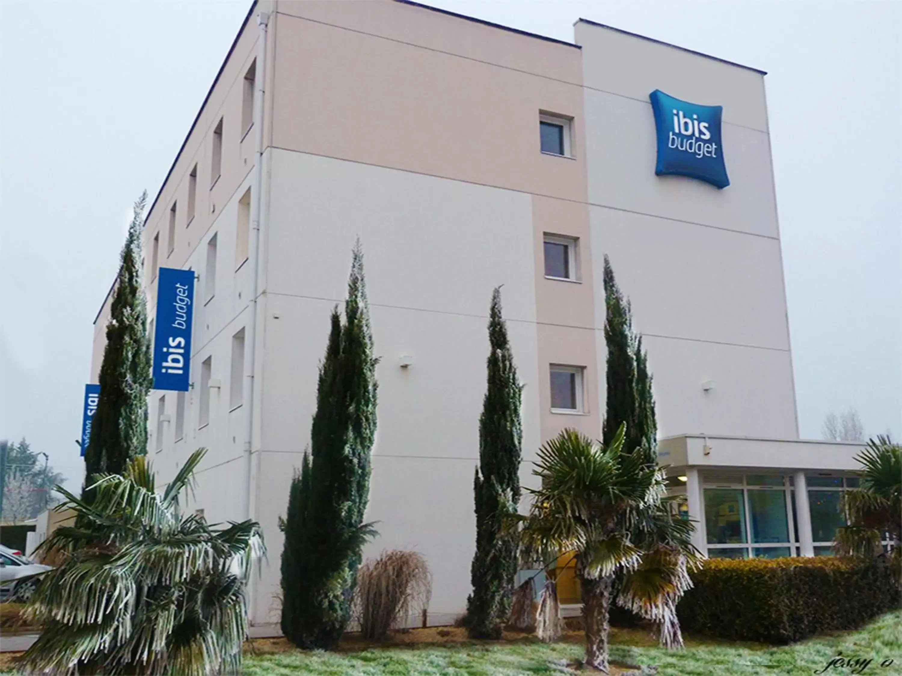 Facade/entrance, Property Building in Ibis Budget Ancenis