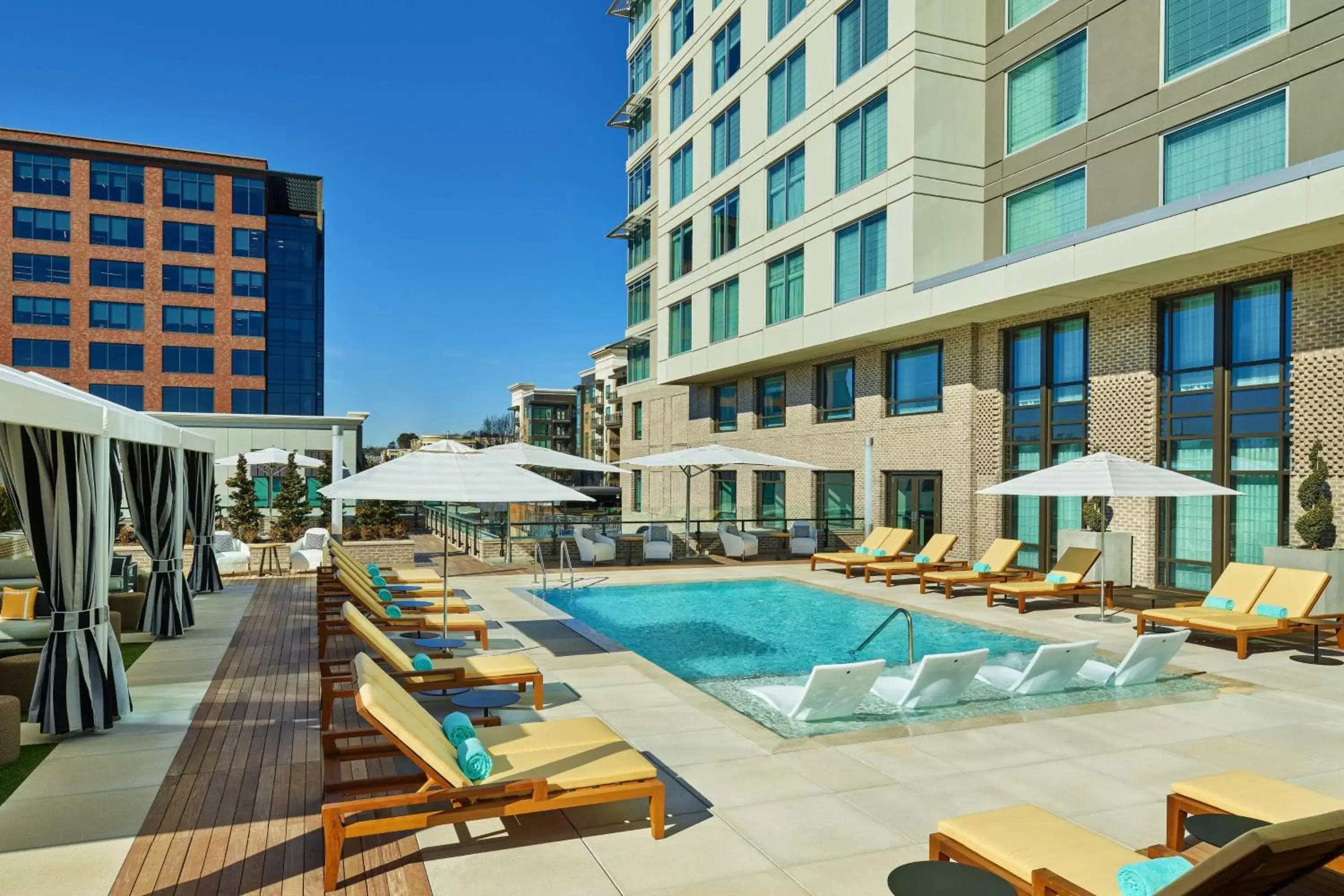 Swimming Pool in The Hotel at Avalon, Autograph Collection