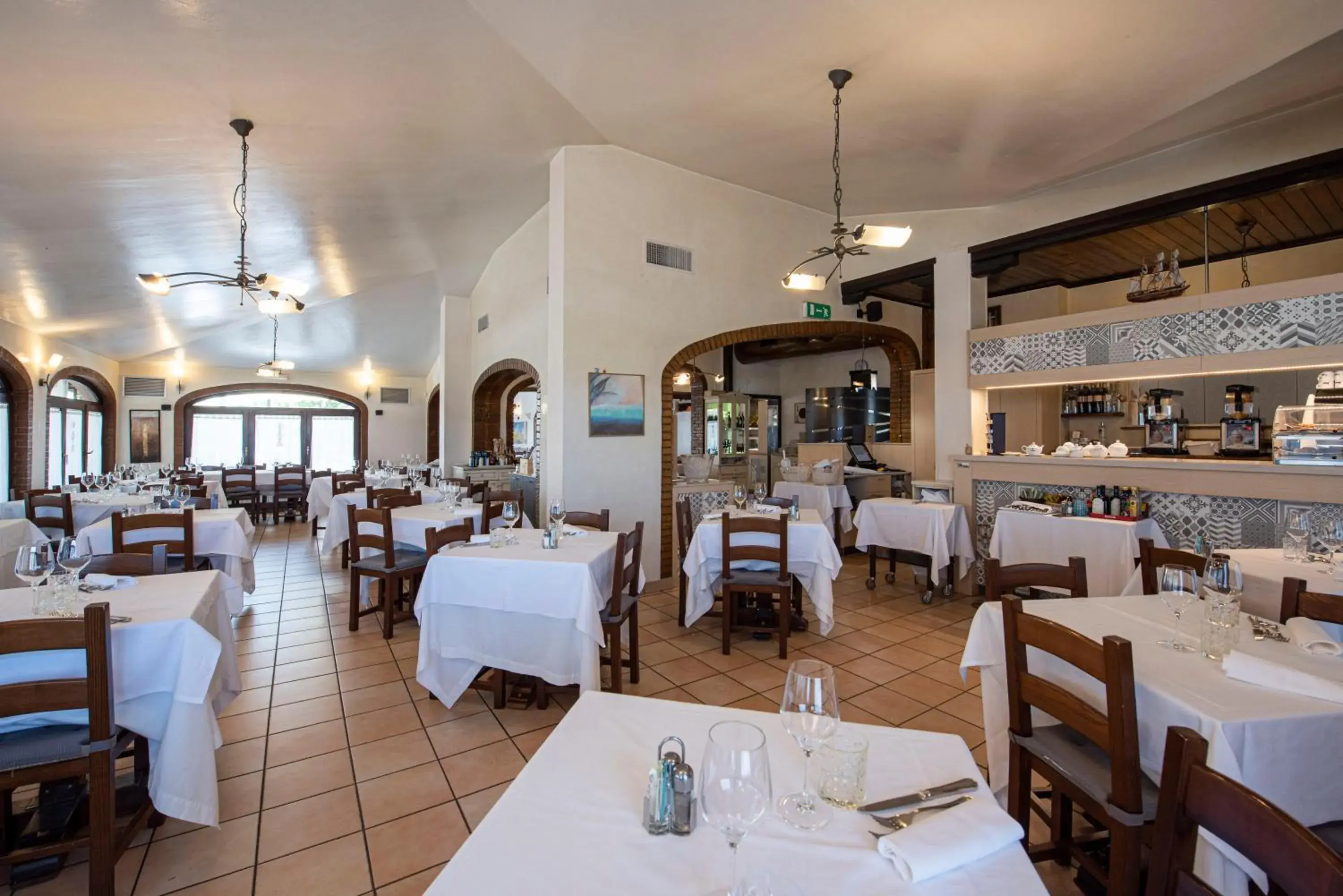 Restaurant/Places to Eat in Hotel Cristoforo Colombo