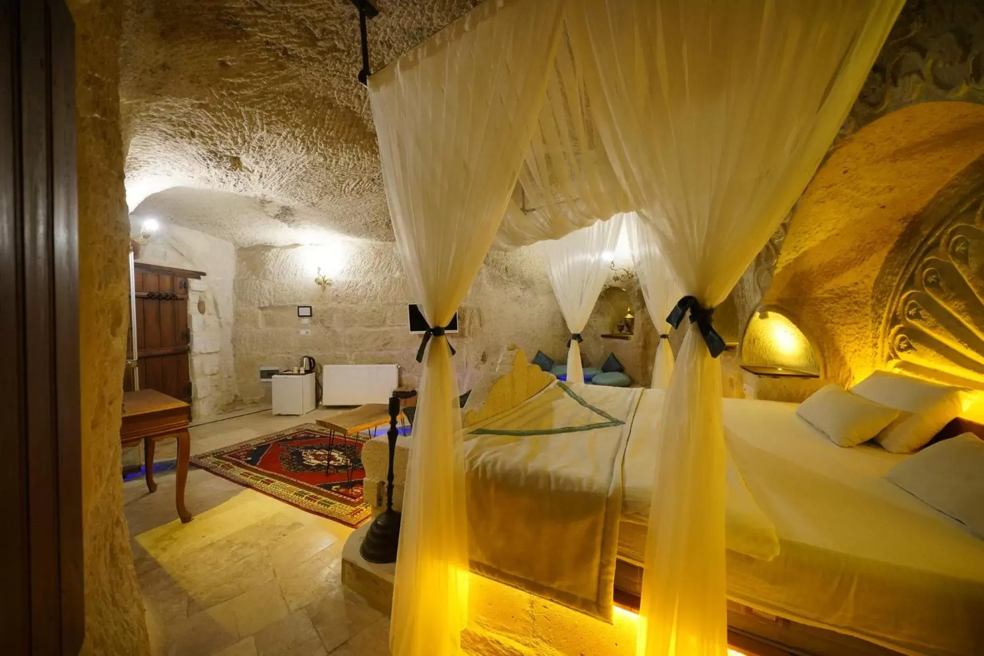 Suite with Private Pool in Cappadocia Nar Cave House & Swimming Pool Suite with Private Pool in Cappadocia Nar Cave House & Swimming Pool