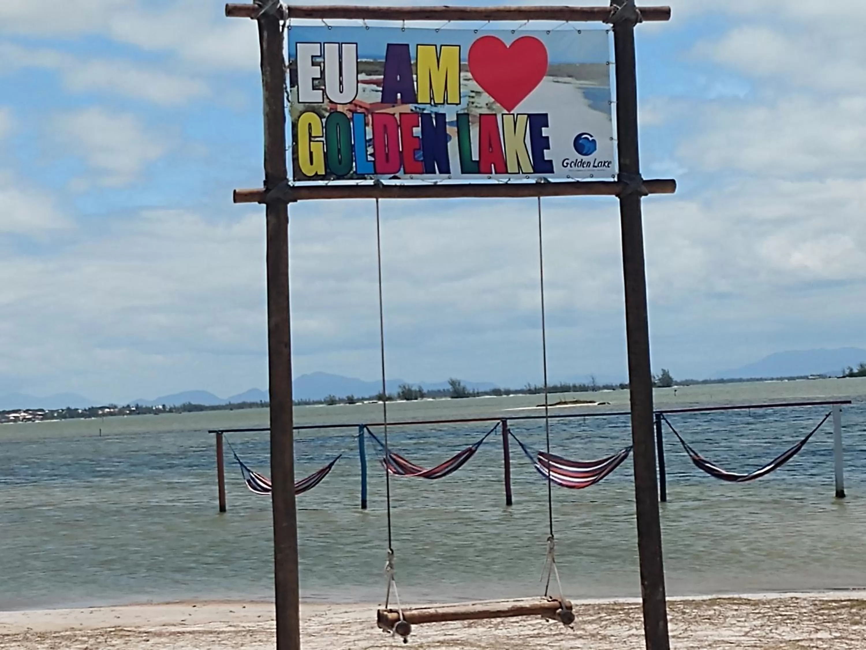 Beach in Apartamento no Golden Lake - pé na areia, agua de côco e cervejinha