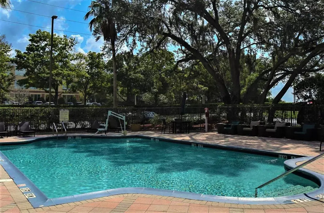 Swimming Pool in Hilton Garden Inn Tampa East Brandon