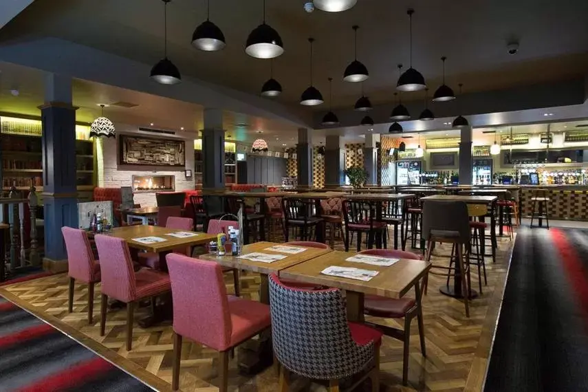 Restaurant/Places to Eat in Jolly's Hotel Wetherspoon