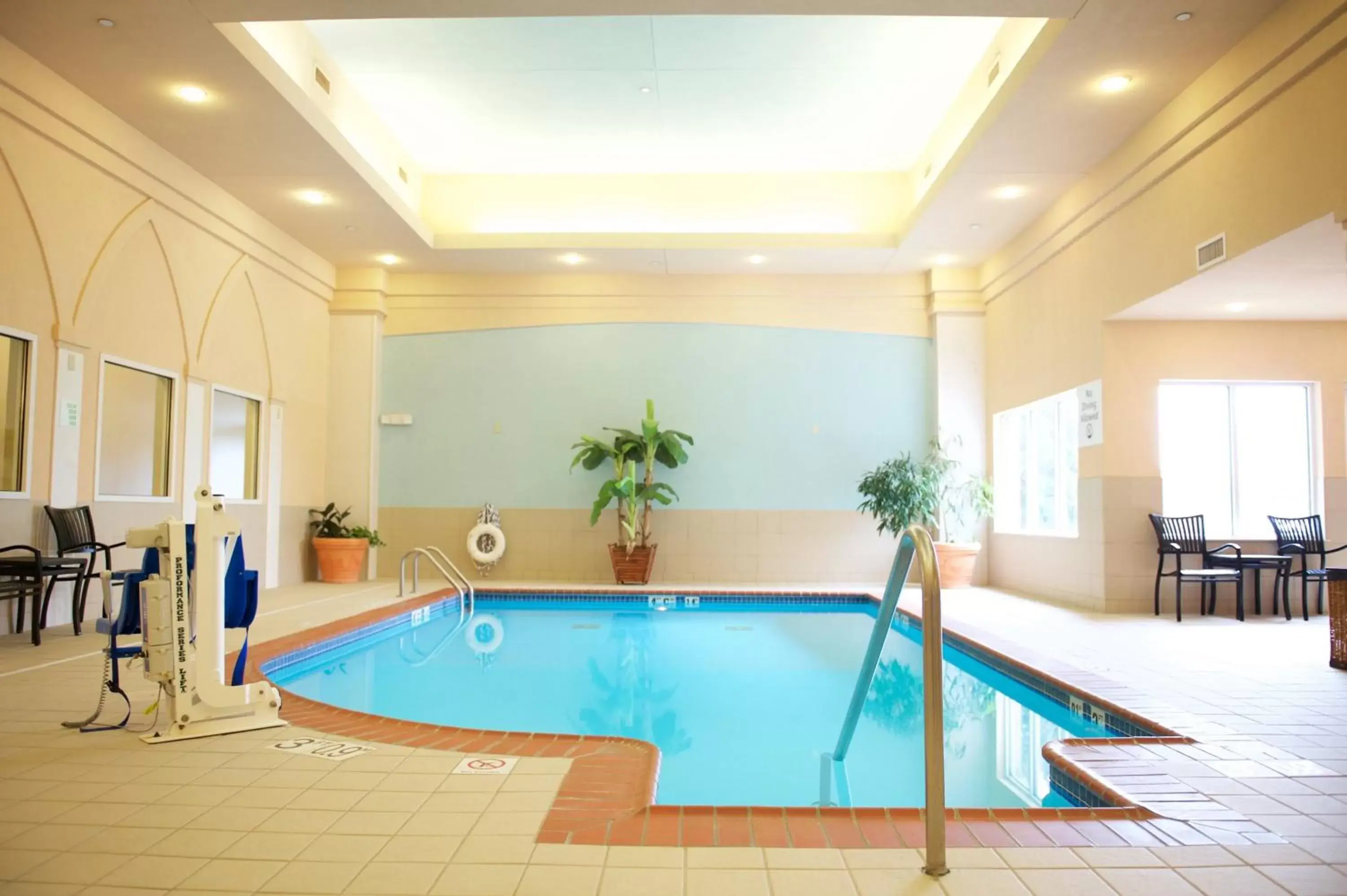 Swimming pool in Holiday Inn Effingham by IHG Swimming pool in Holiday Inn Effingham by IHG