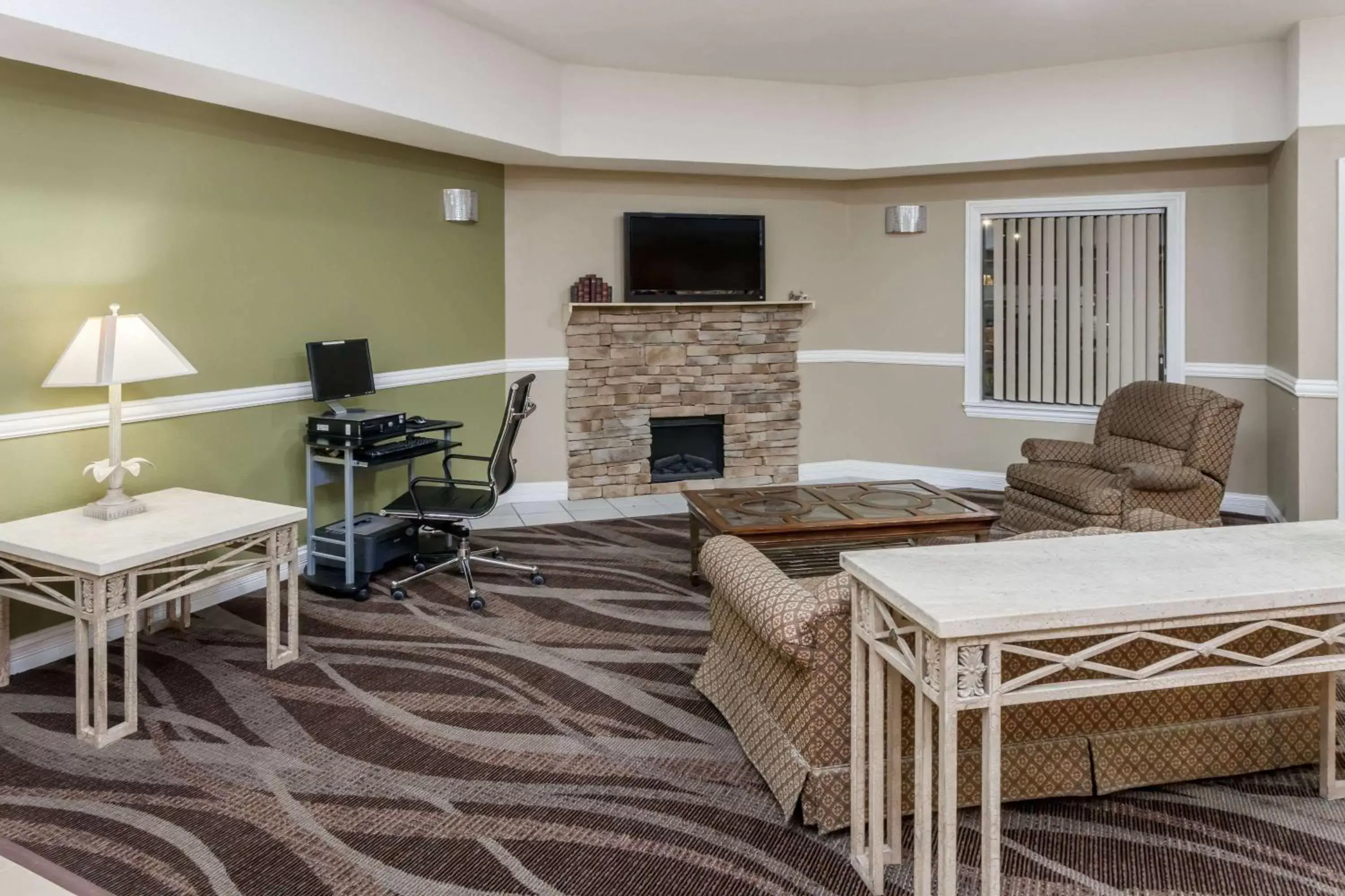 Lobby or reception in Super 8 by Wyndham Rochester Lobby or reception in Super 8 by Wyndham Rochester