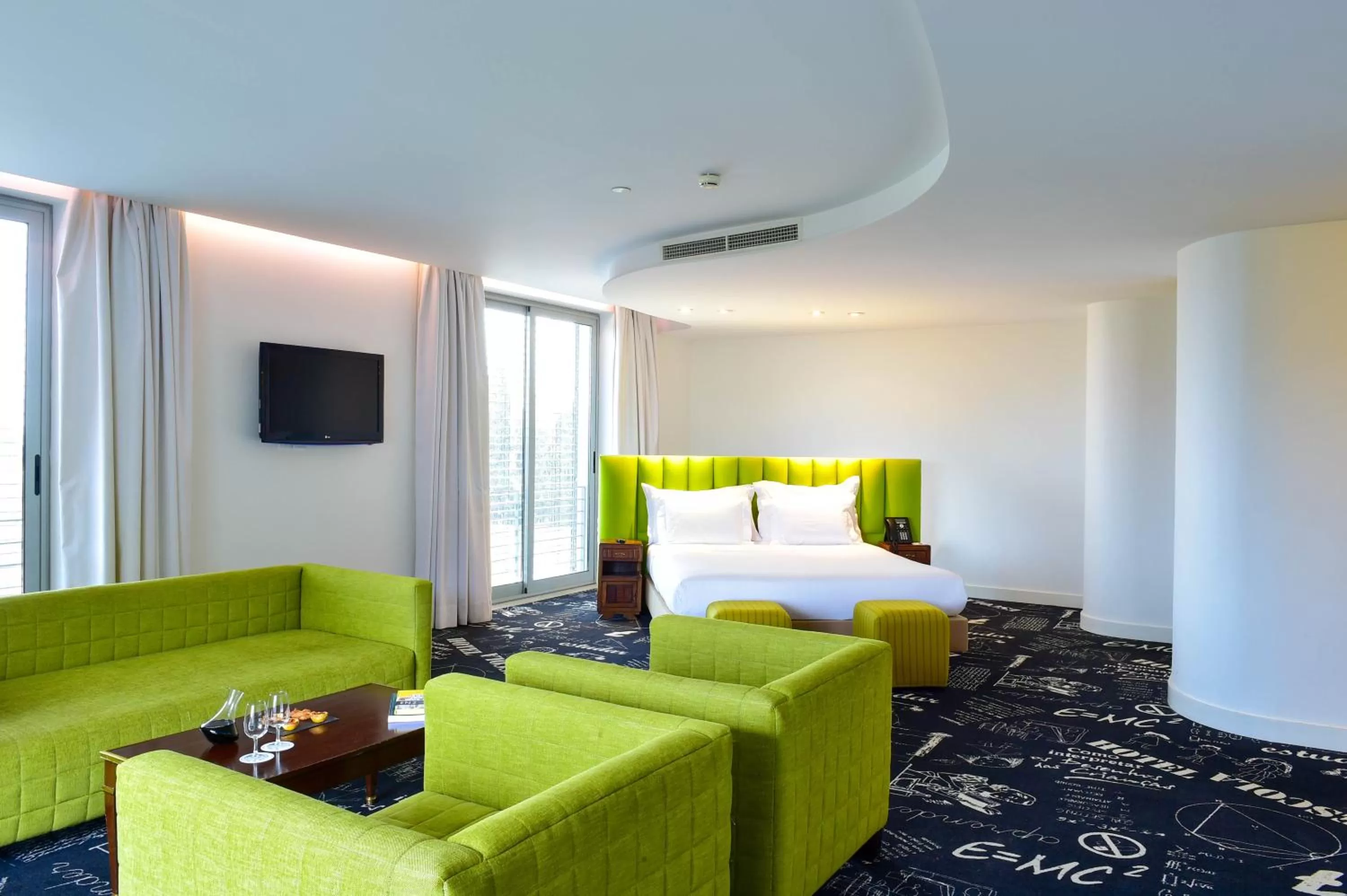 Bedroom, Seating Area in Hotel da Estrela - by Unlock Hotels