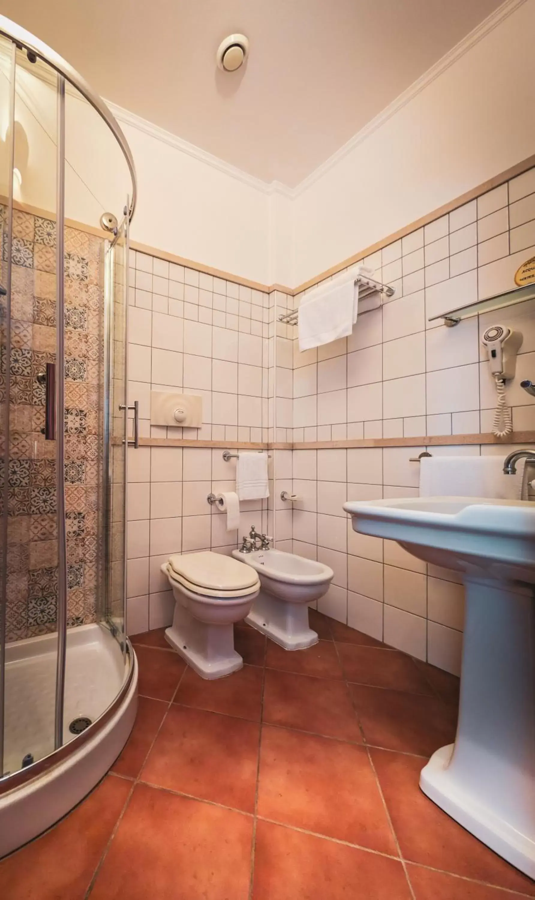 Shower, Bathroom in Hotel La Corte Del Sole