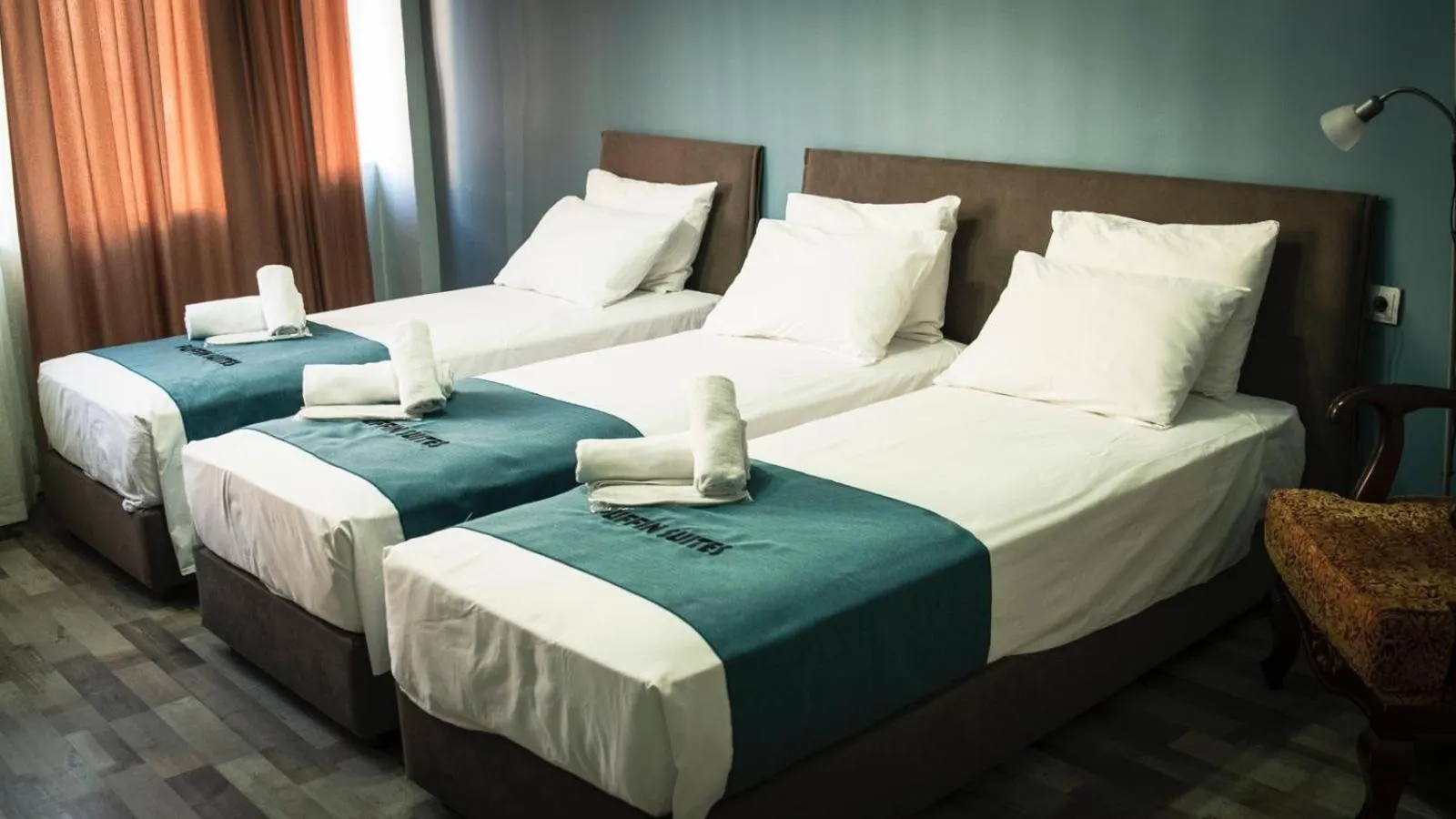 Bed in Puffin Suites