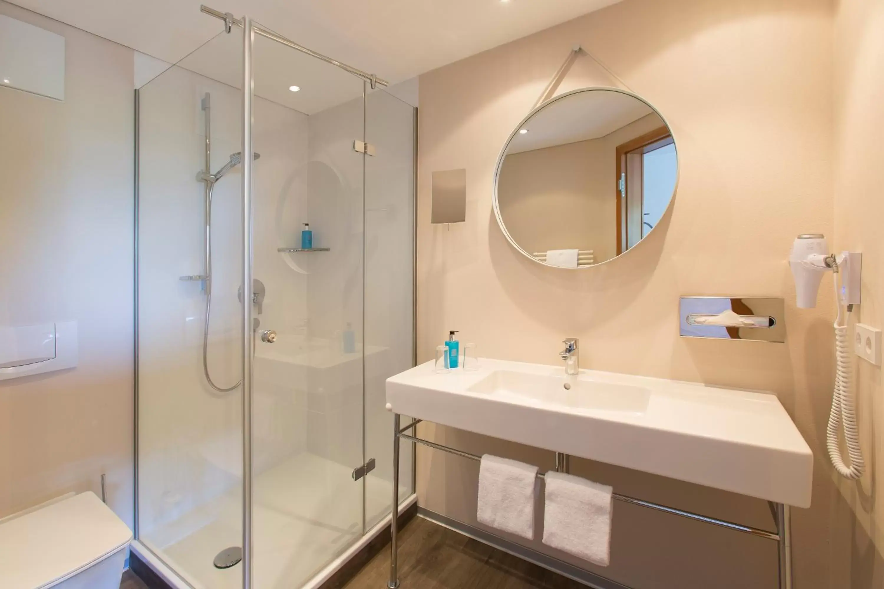 Superior Double or Twin Room with Balcony - single occupancy in Hotel Knoblauch Superior Double or Twin Room with Balcony - single occupancy in Hotel Knoblauch