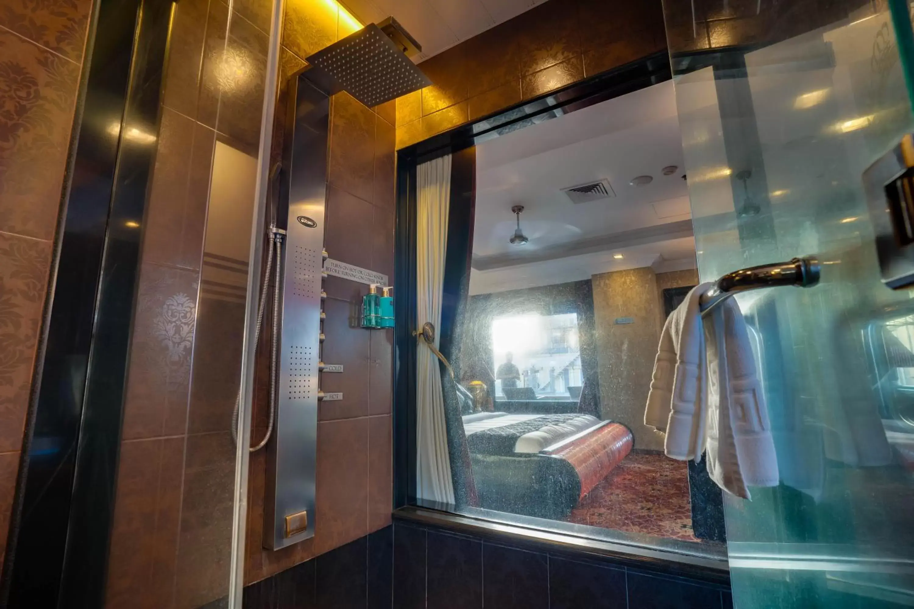 New Millennium Junior Suite in ABC Hotel Party and Business Hotel New Millennium Junior Suite in ABC Hotel Party and Business Hotel