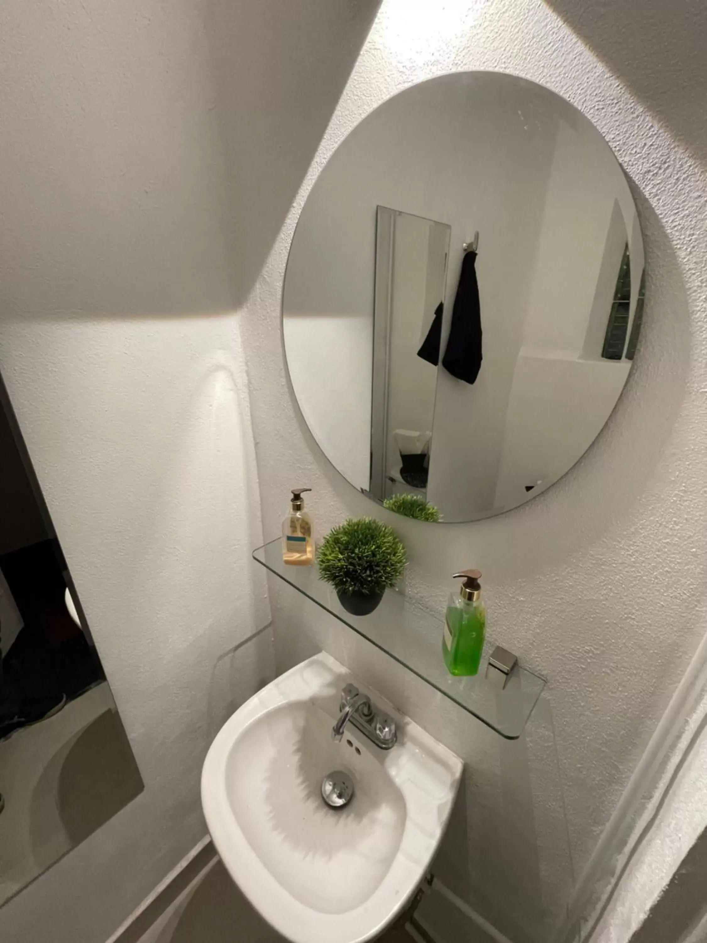 Bathroom in Hostal Roma Condesa