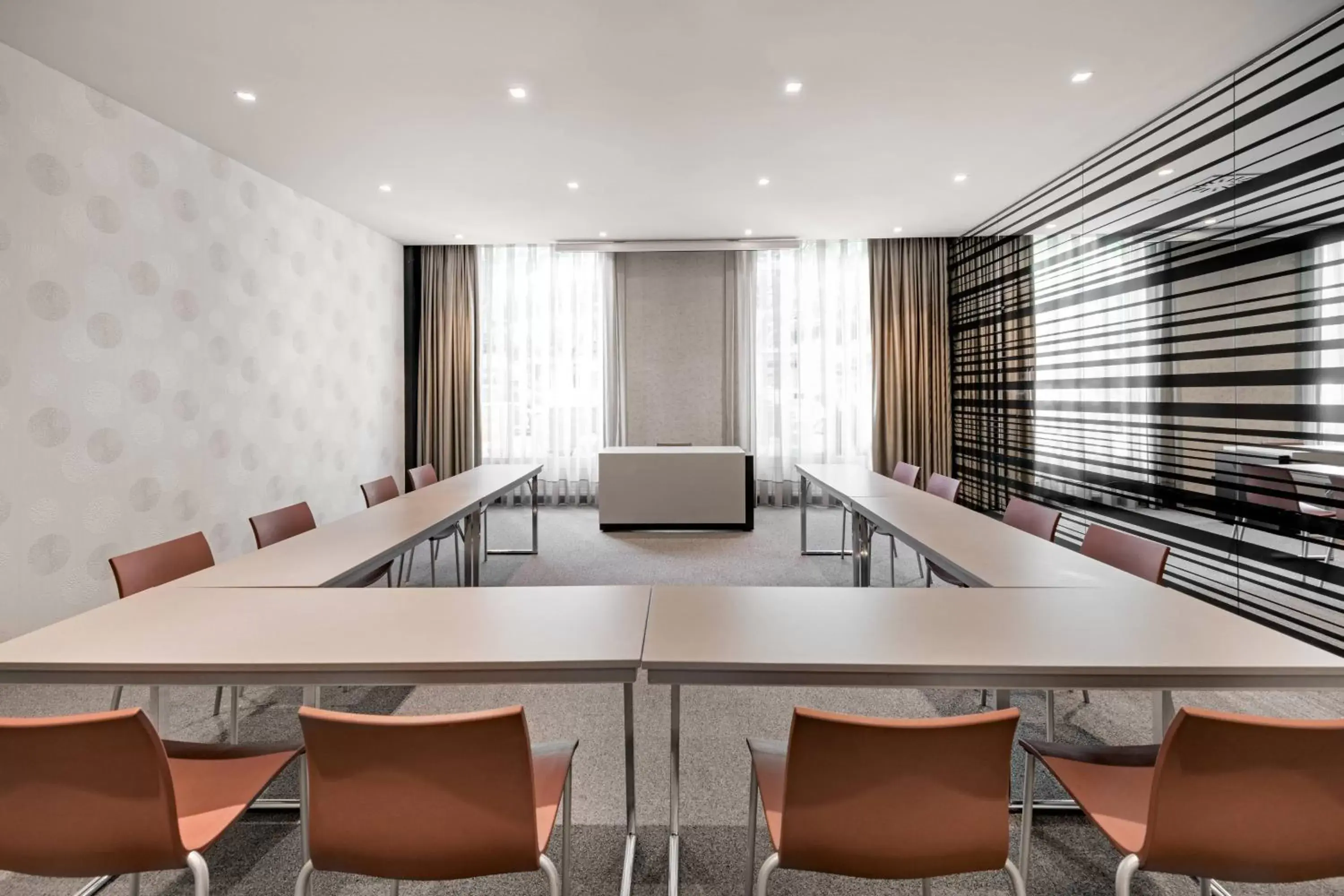 Meeting/conference room in AC Hotel Burgos by Marriott