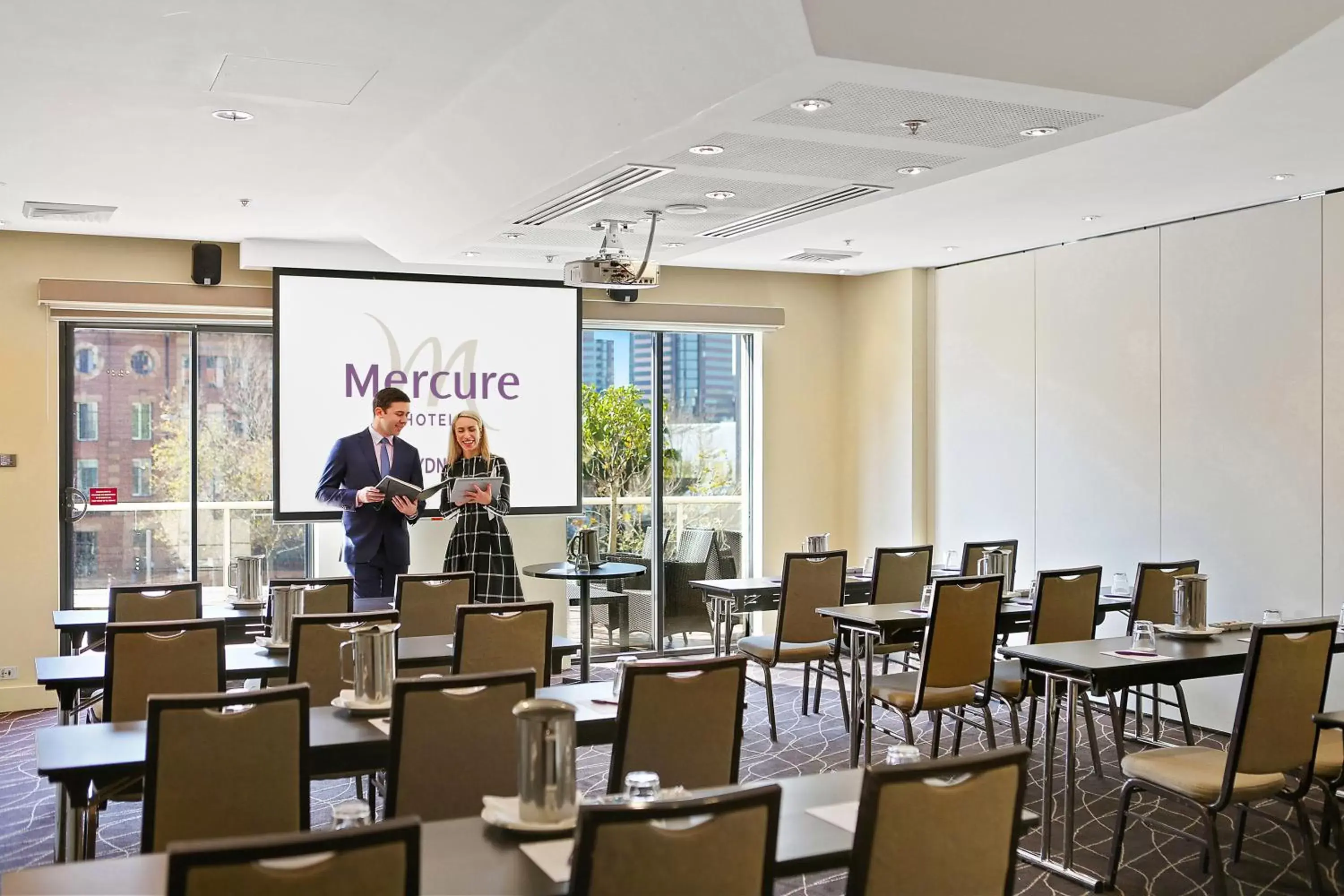 Banquet/Function facilities, Business Area/Conference Room in Mercure Sydney