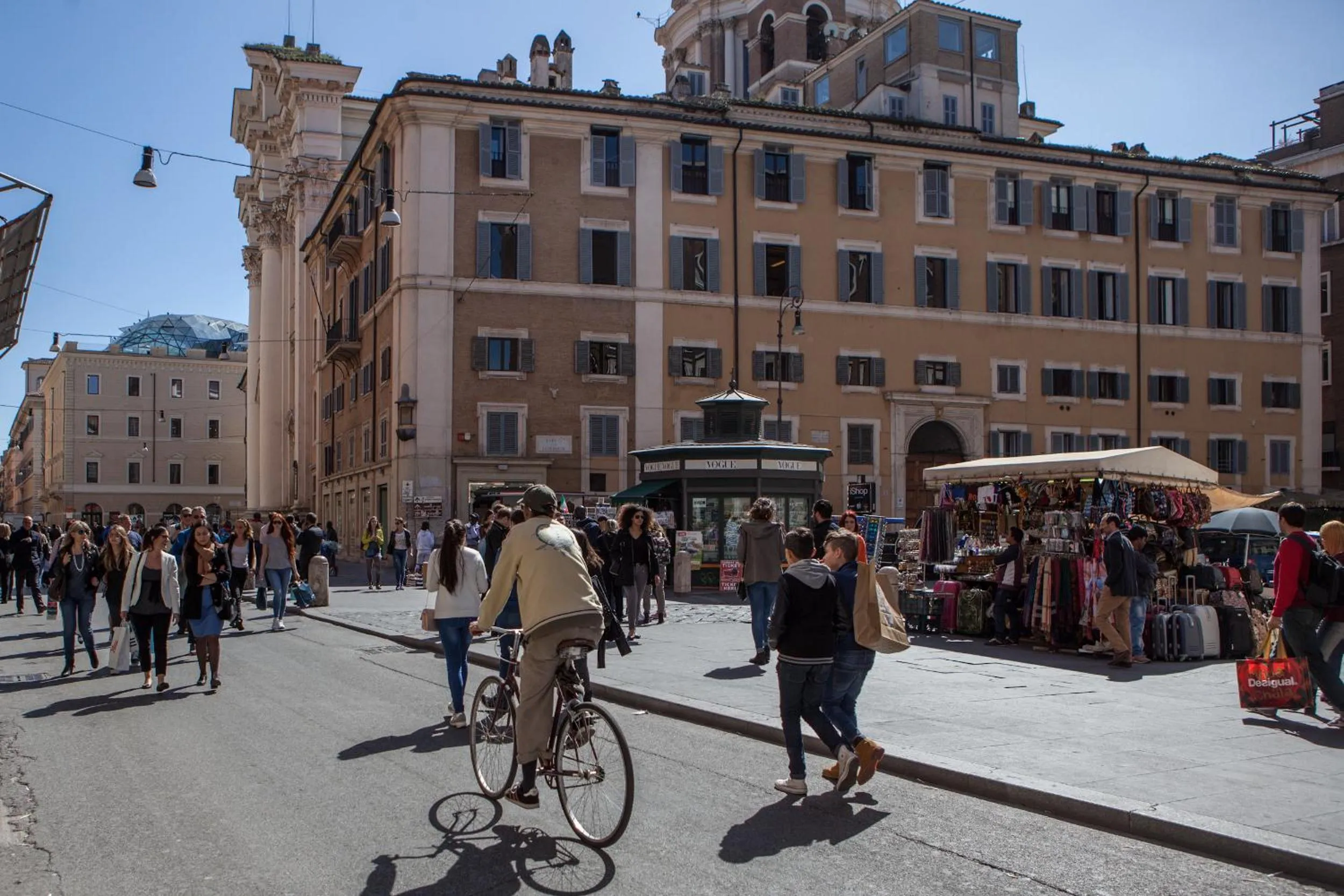 Facade/entrance in Grand Master Suites