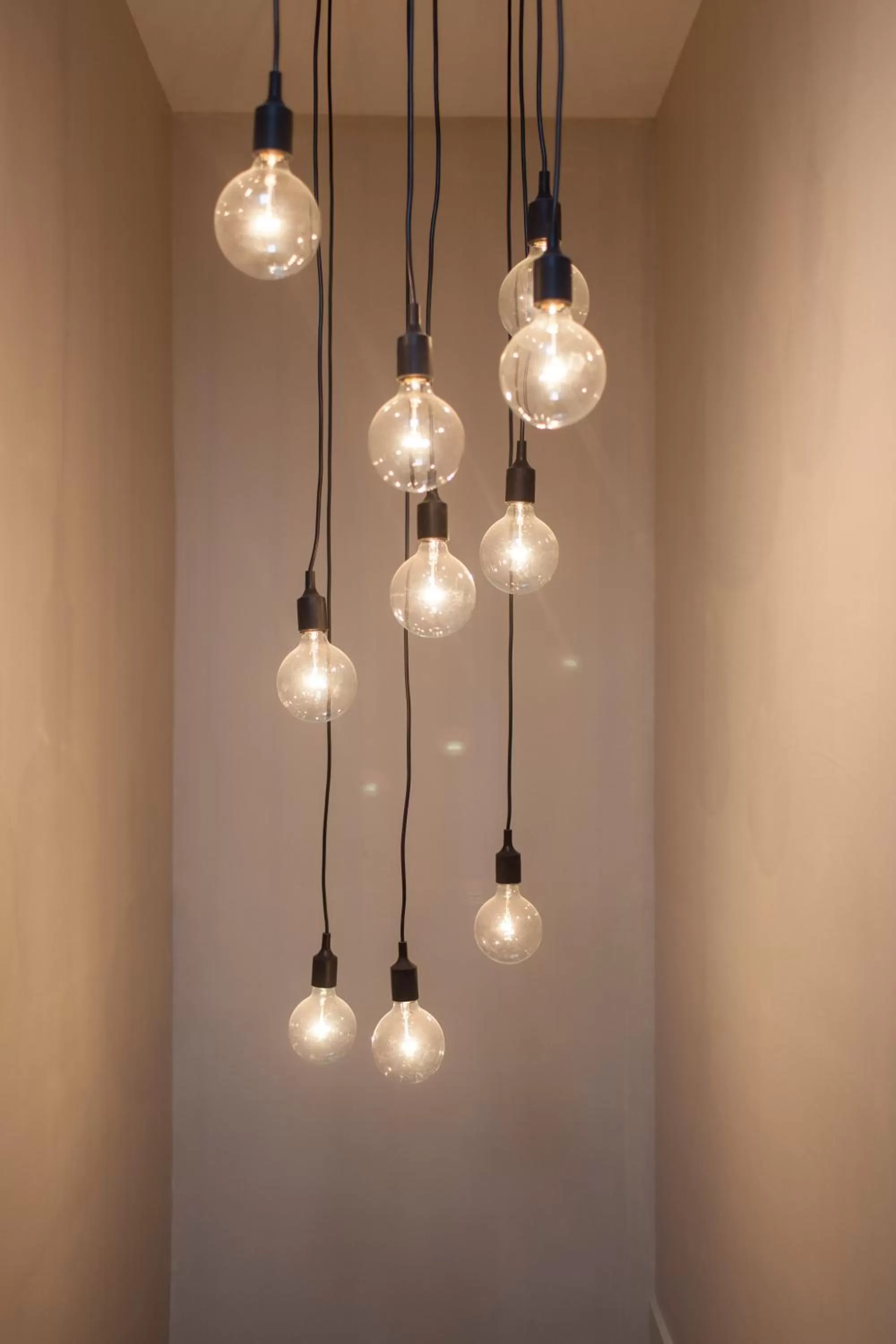 Decorative detail in B&B Louis1924