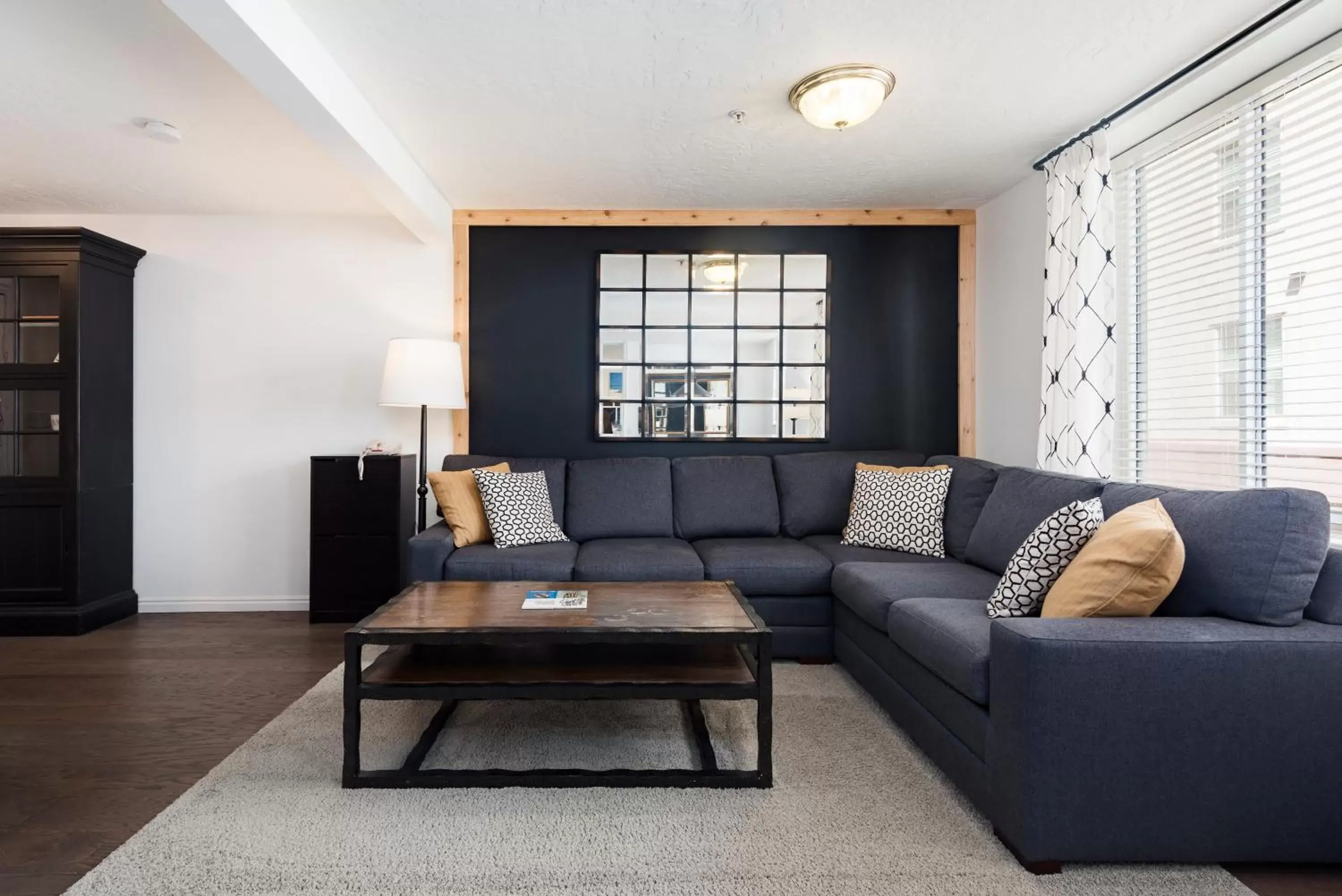 Living room, Seating Area in The Kimball at Temple Square