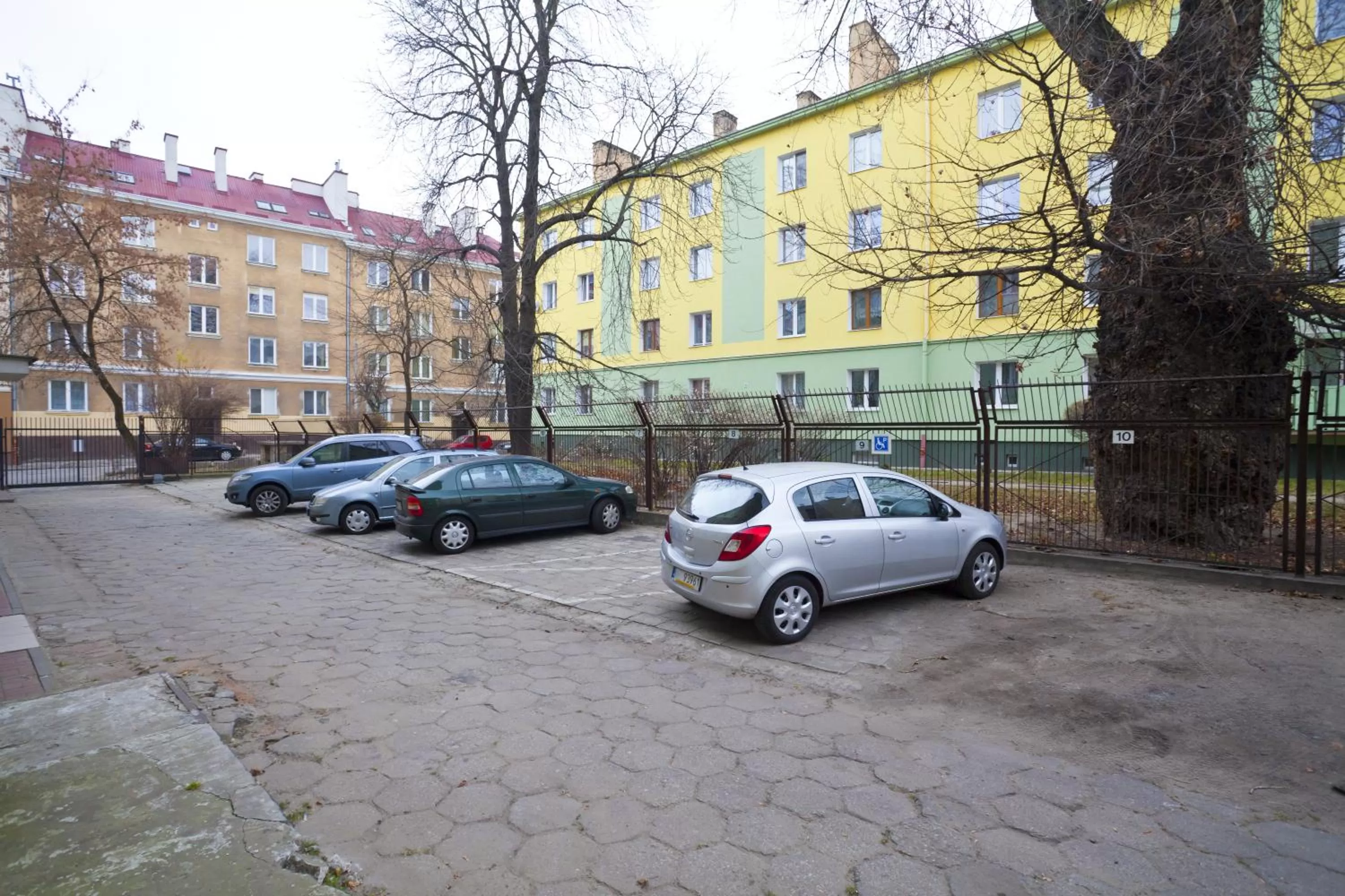 Property building in Iskra