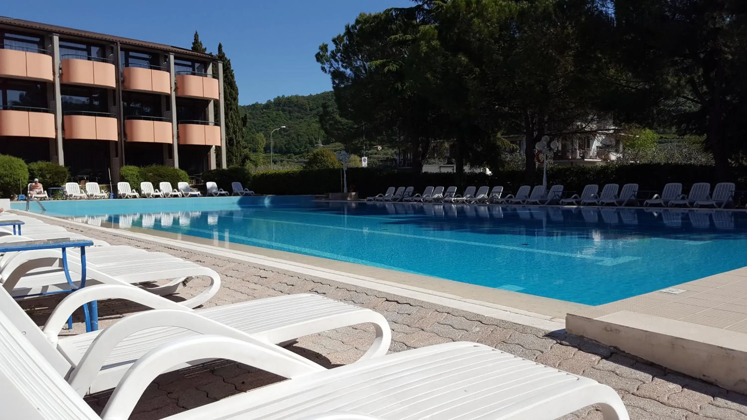 Swimming Pool in Hotel Royal