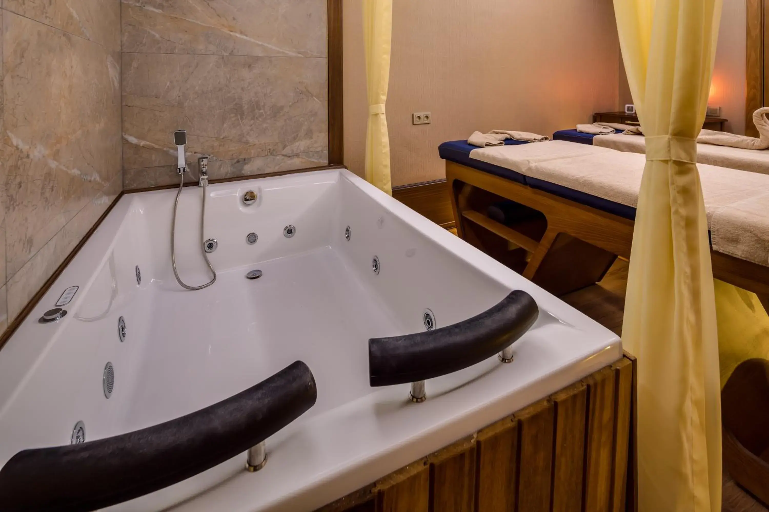 Hot Tub, Bathroom in Gordion Hotel - Special Class