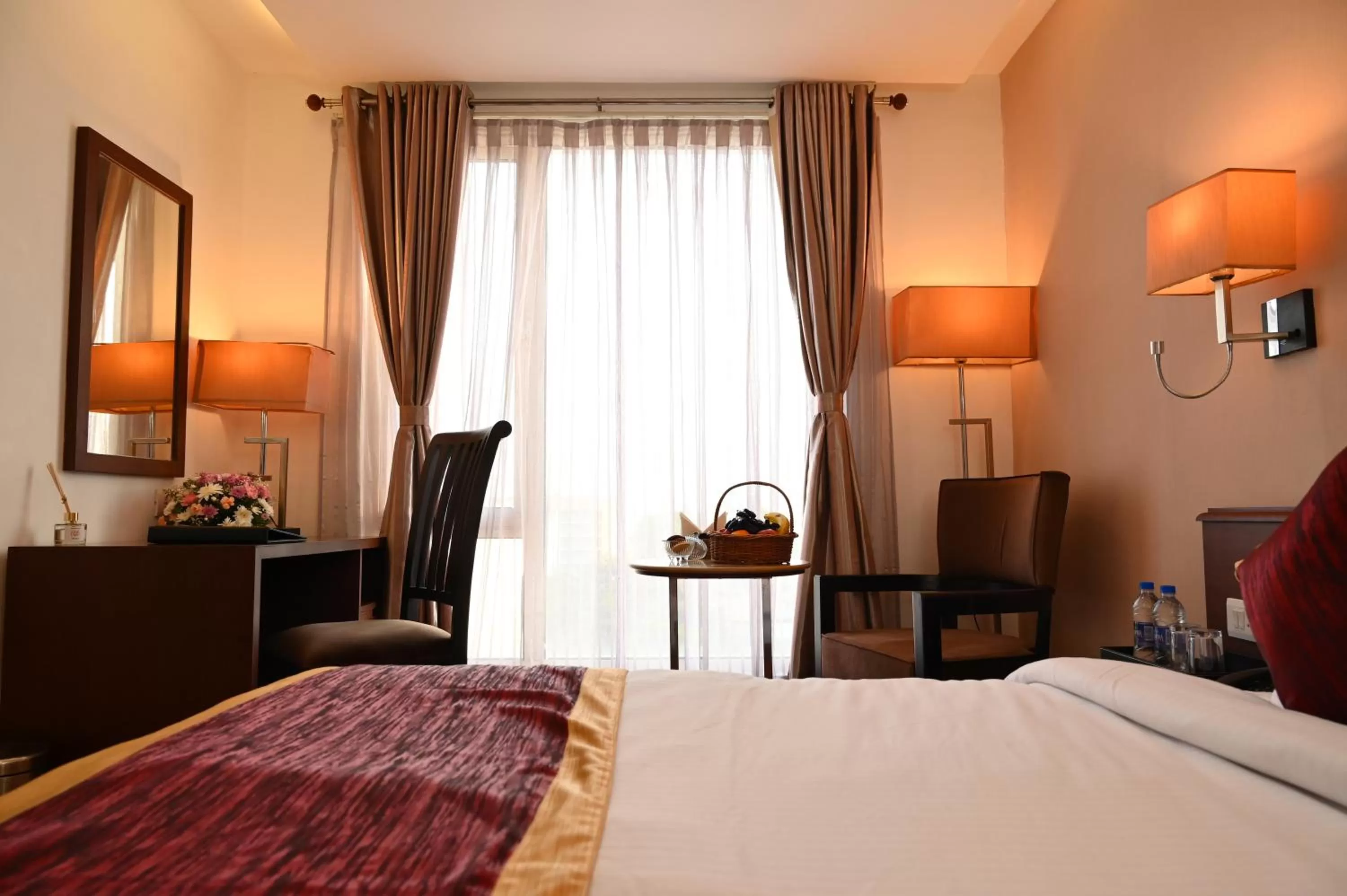 TV and multimedia in Raaj Bhaavan Clarks Inn Chennai