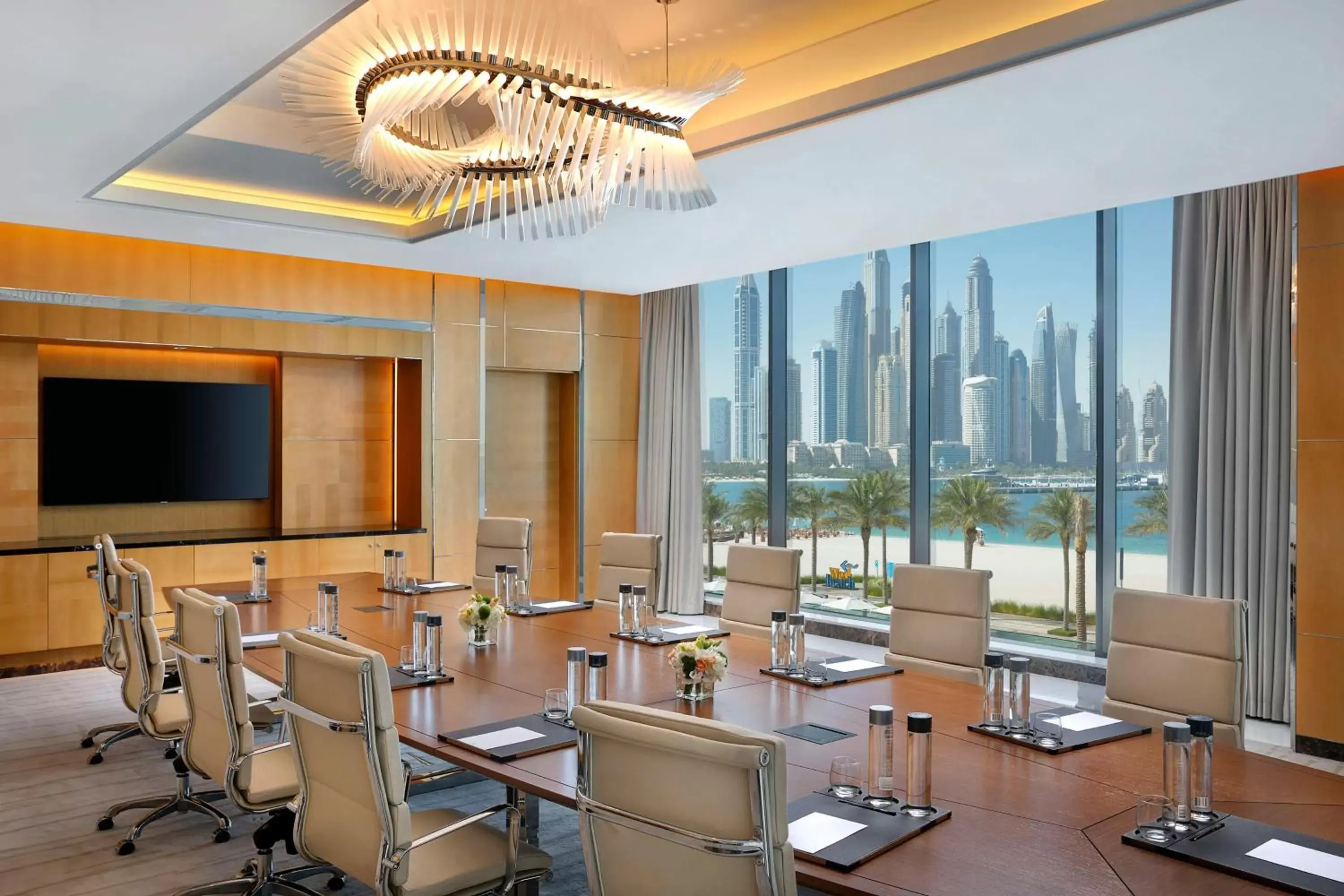 Meeting/conference room, Restaurant/Places to Eat in Hilton Dubai Palm Jumeirah