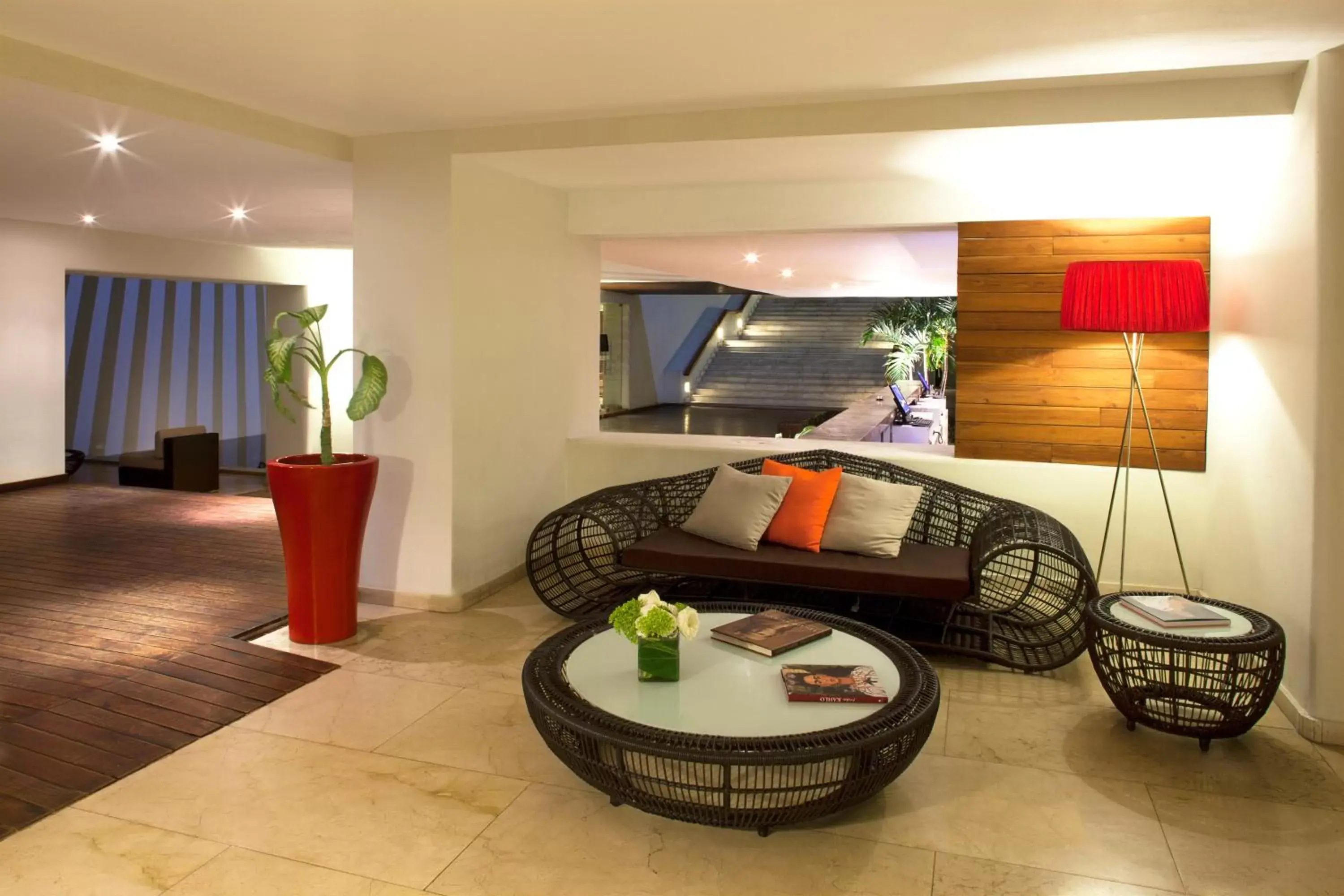 Lobby or reception, Bed in Emporio Mazatlan