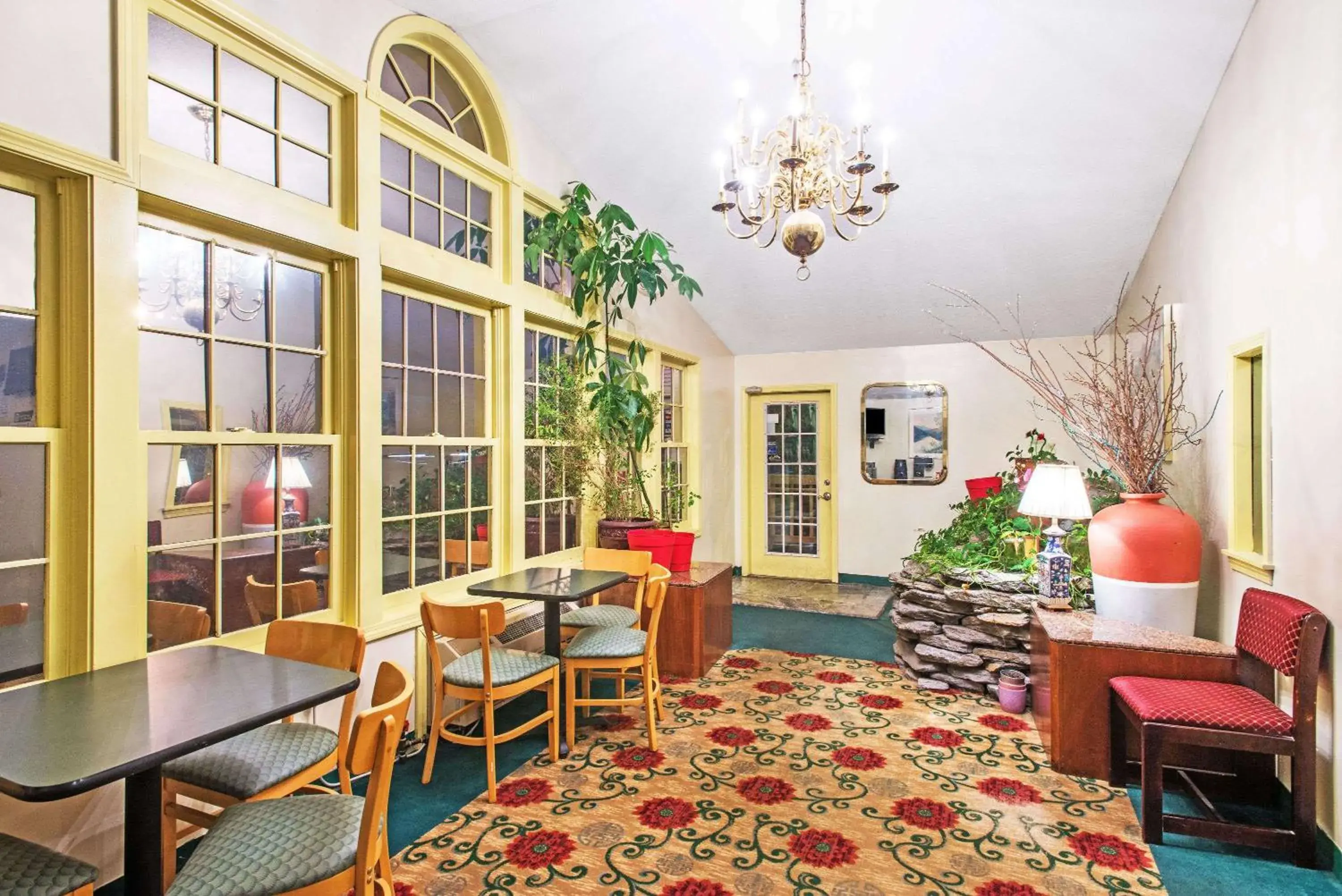 Lobby or reception in Knights Inn Hadley Lobby or reception in Knights Inn Hadley