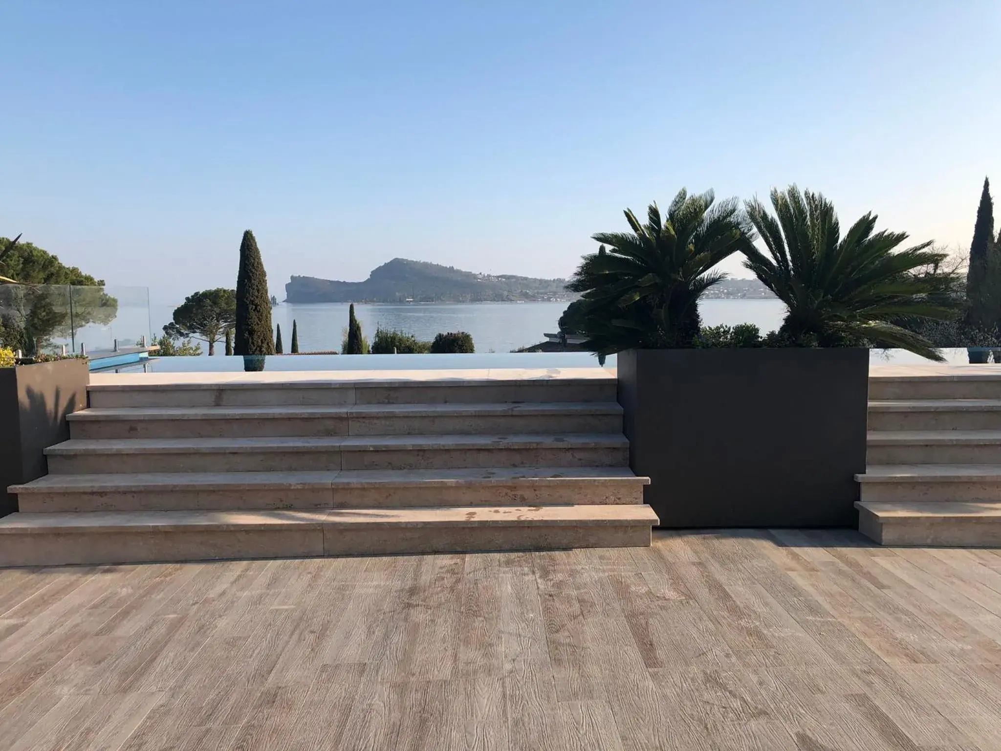 Pool view in Lamasu RioVerde - Lago di Garda