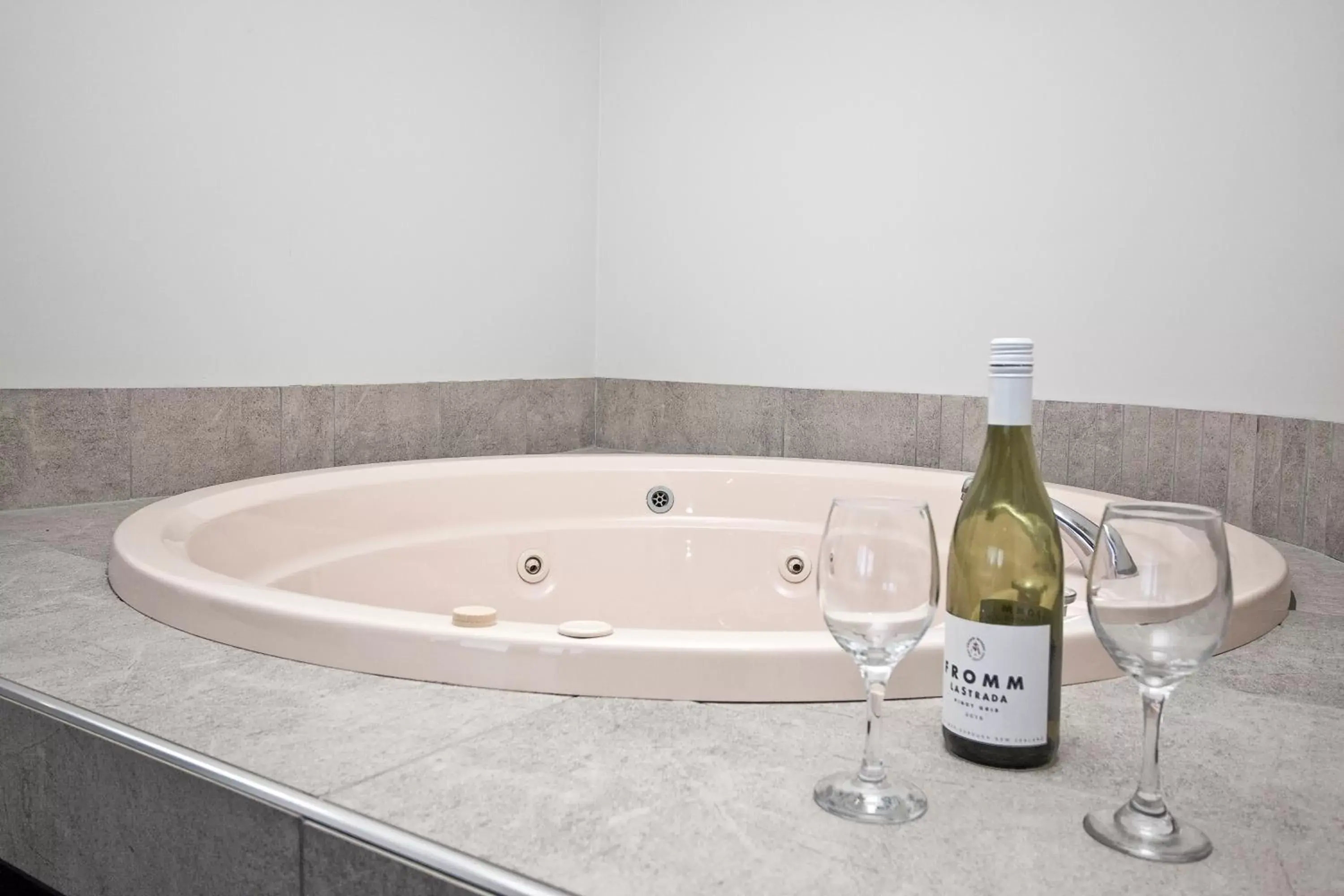 Studio - Beach Front in Clearwater Motor Lodge Studio - Beach Front in Clearwater Motor Lodge