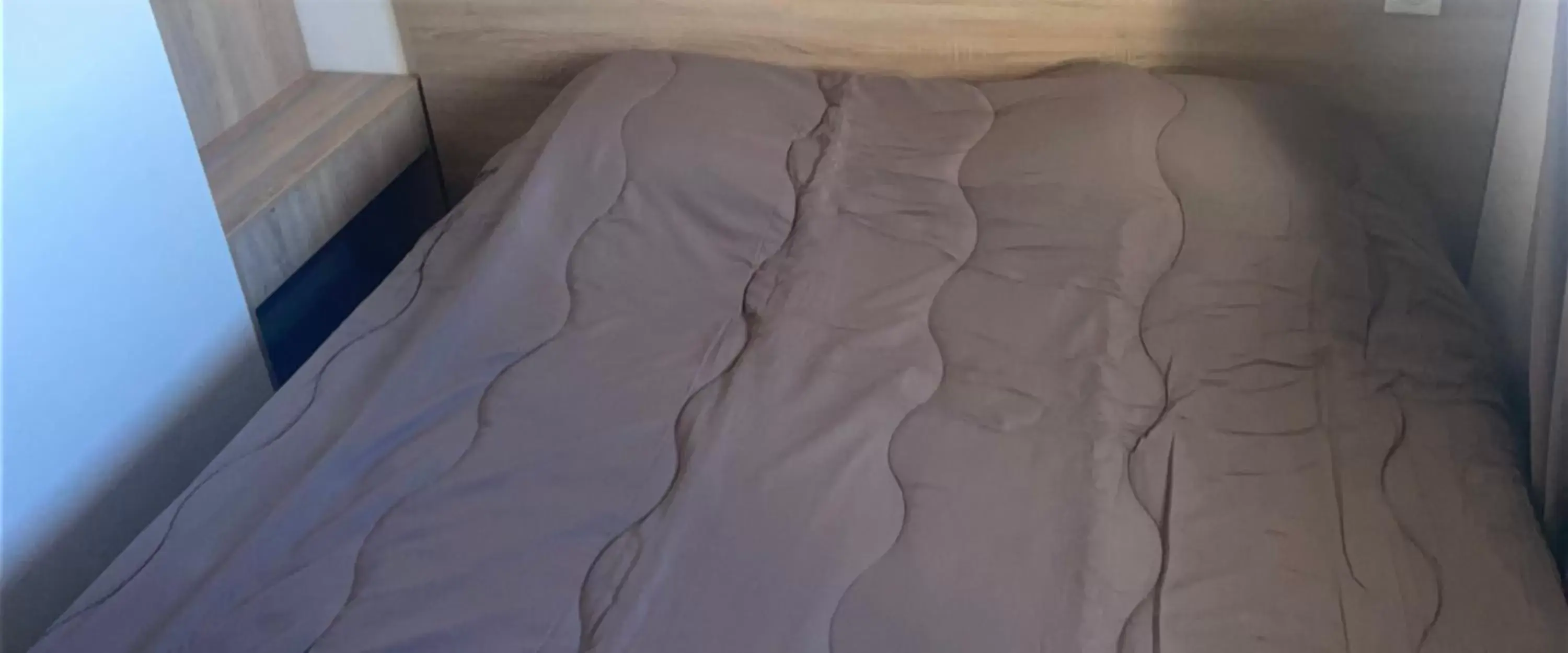 Bed in KYRIAD DIRECT BRIGNOLES - Provence Verte