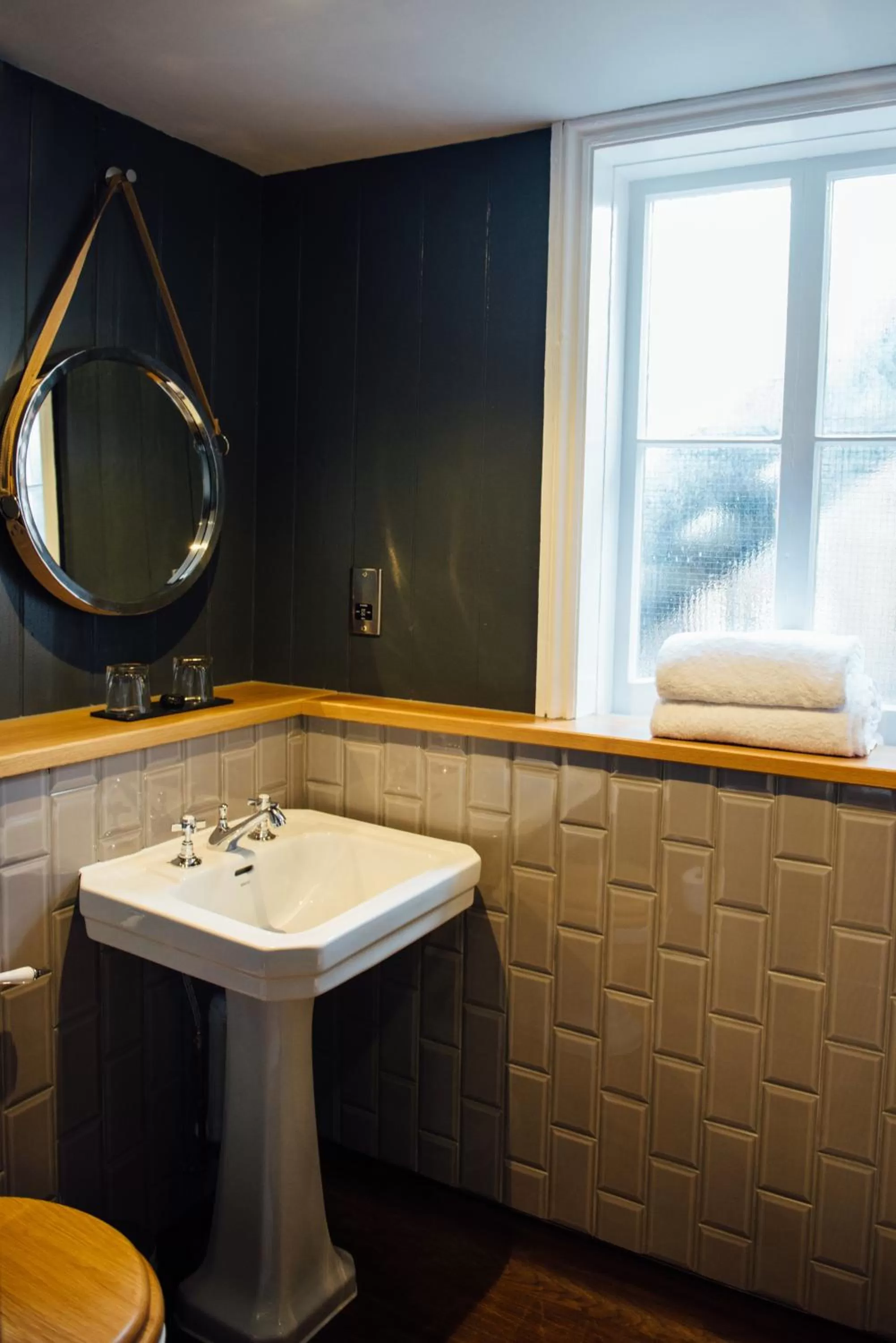 Twin Room in The White Hart