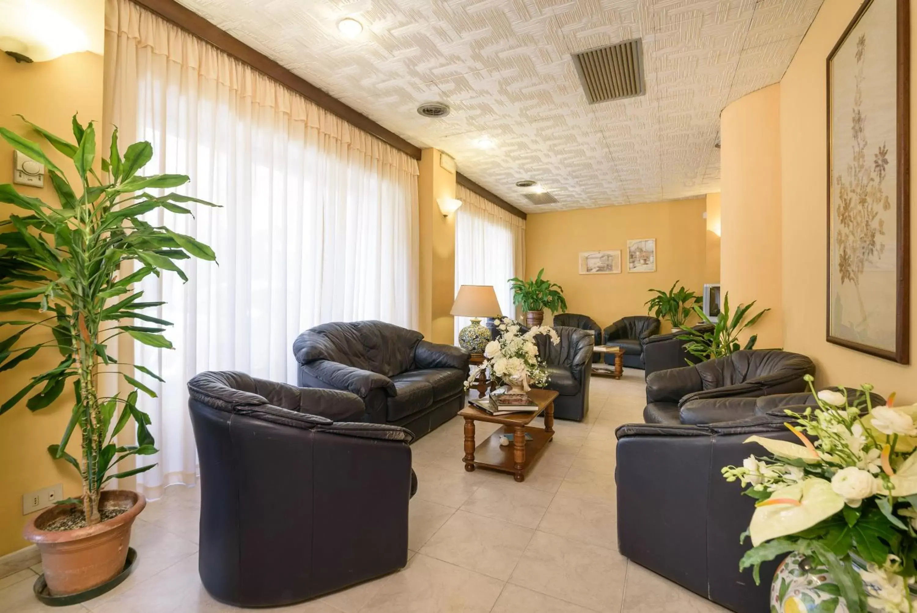 Communal lounge/ TV room, Lobby/Reception in Hotel Morchio Mhotelsgroup