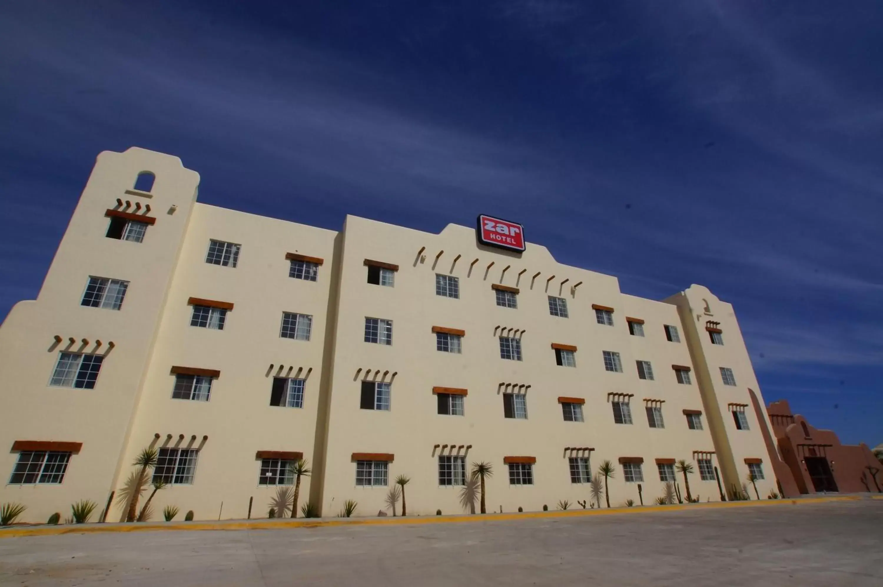 Facade/entrance, Property Building in Hotel Zar La Paz