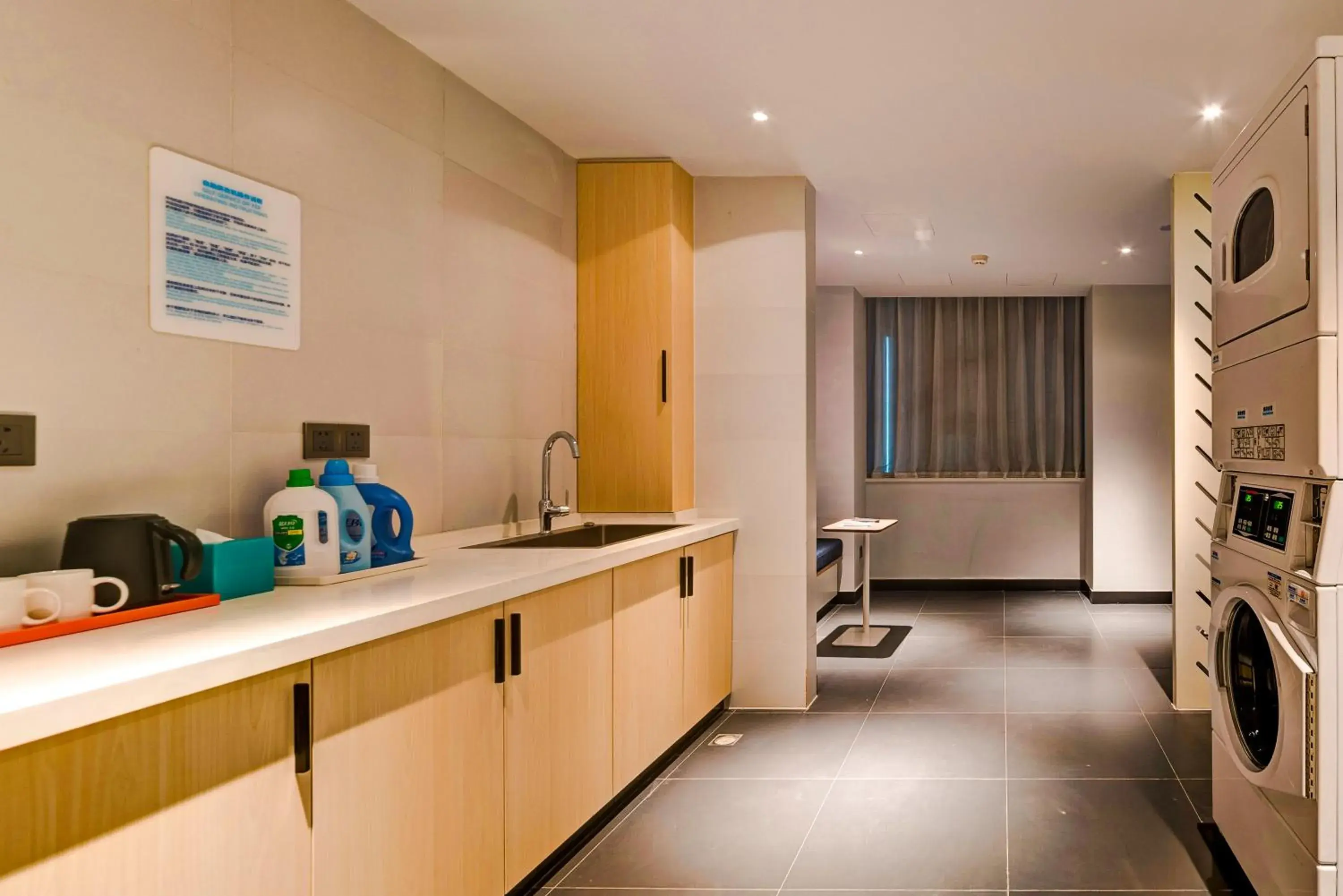 Other, Kitchen/Kitchenette in Holiday Inn Express Shijiazhuang High-tech Zone, an IHG Hotel