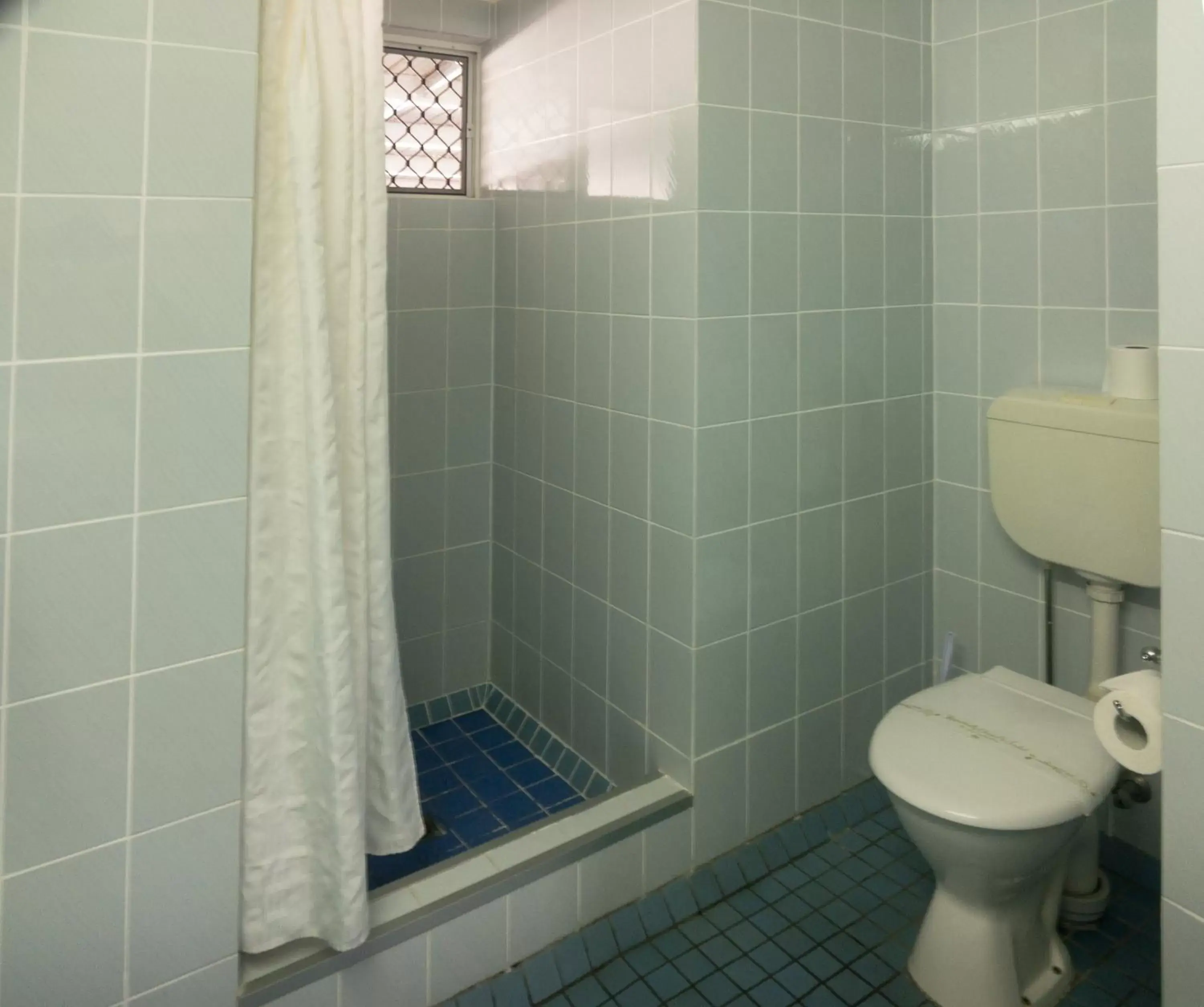 Bathroom in South Cairns Resort