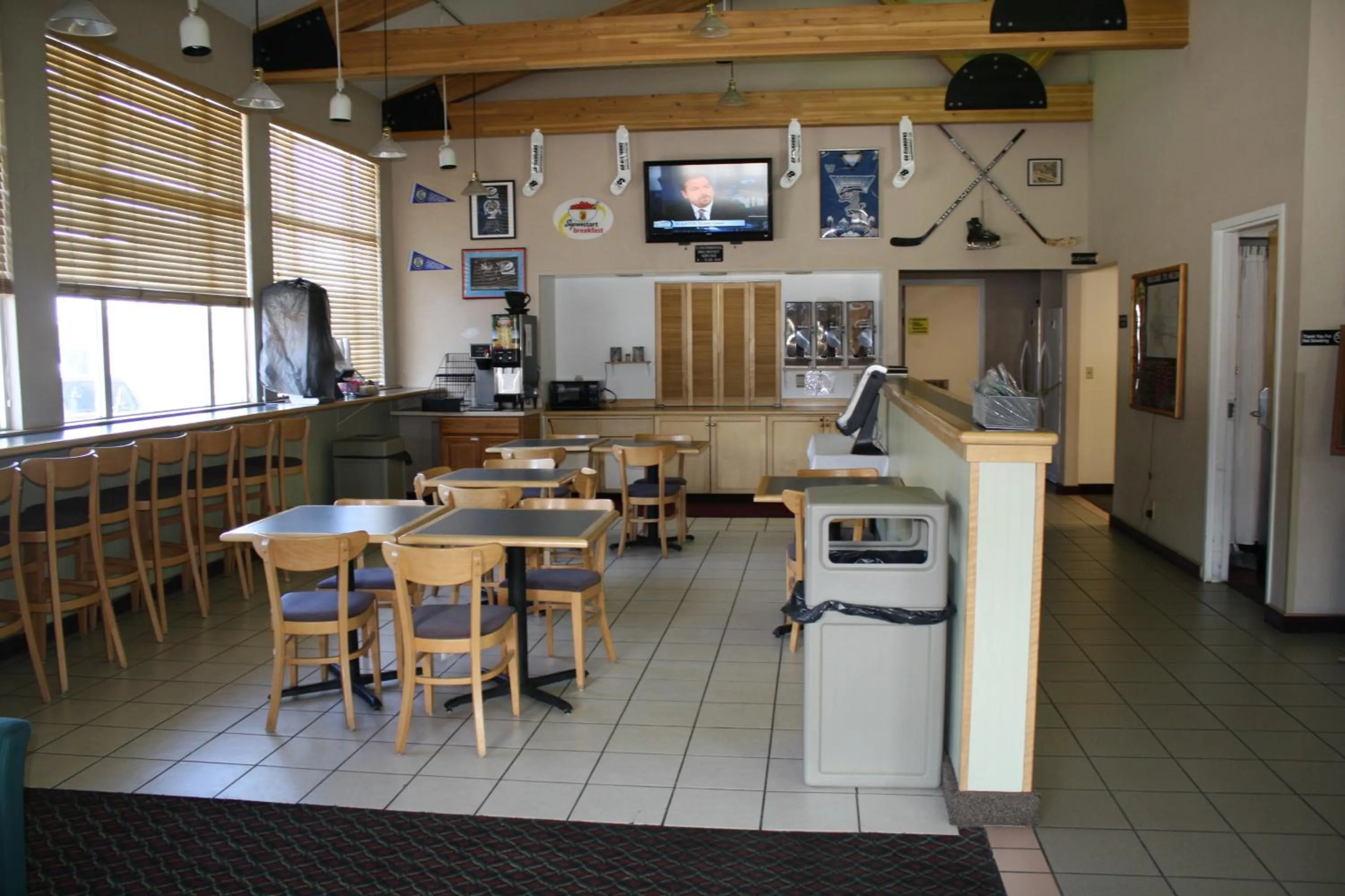 Breakfast in Super 8 by Wyndham Helena