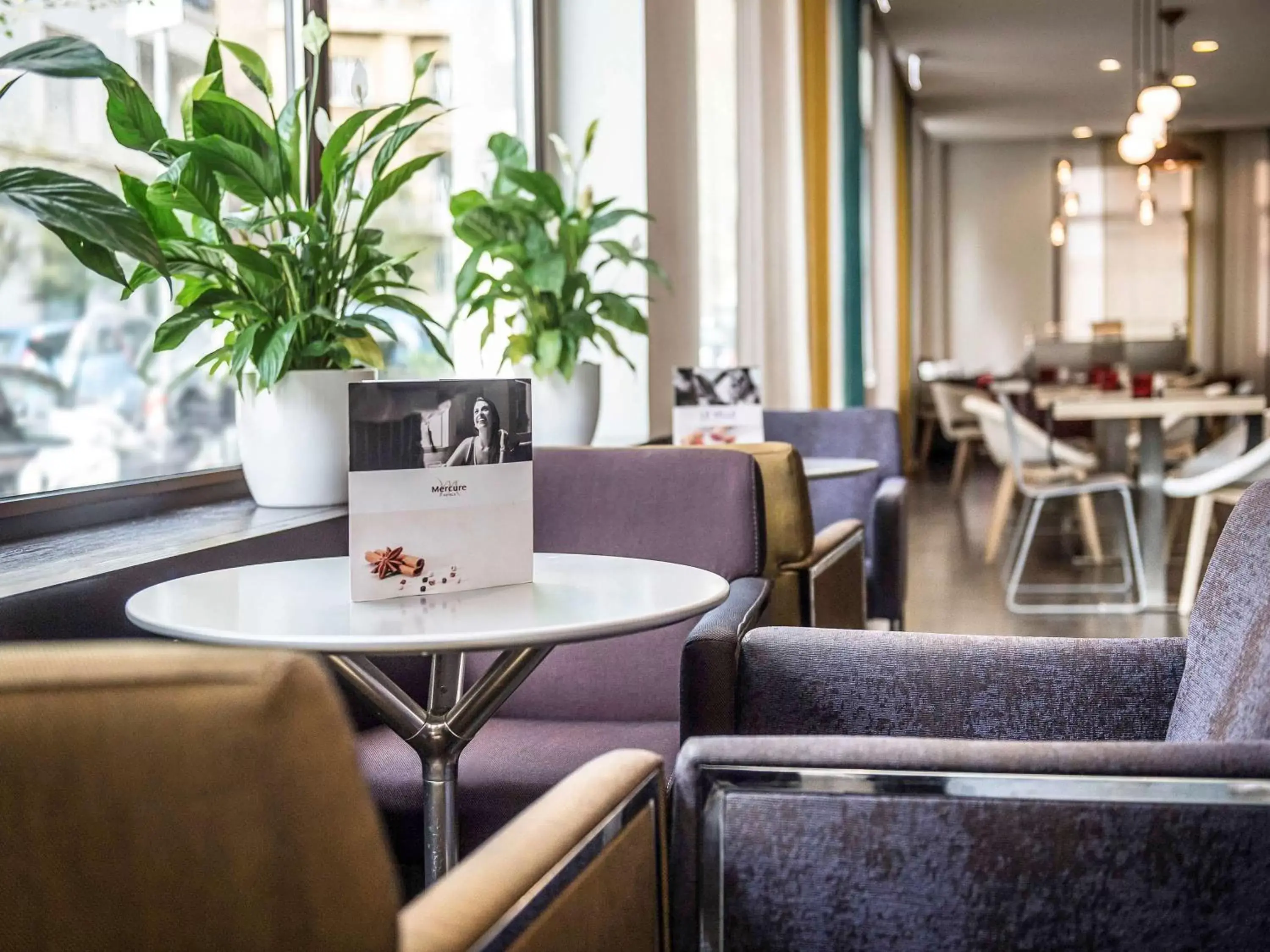 Lounge or bar, Restaurant/Places to Eat in Mercure Roma Piazza Bologna