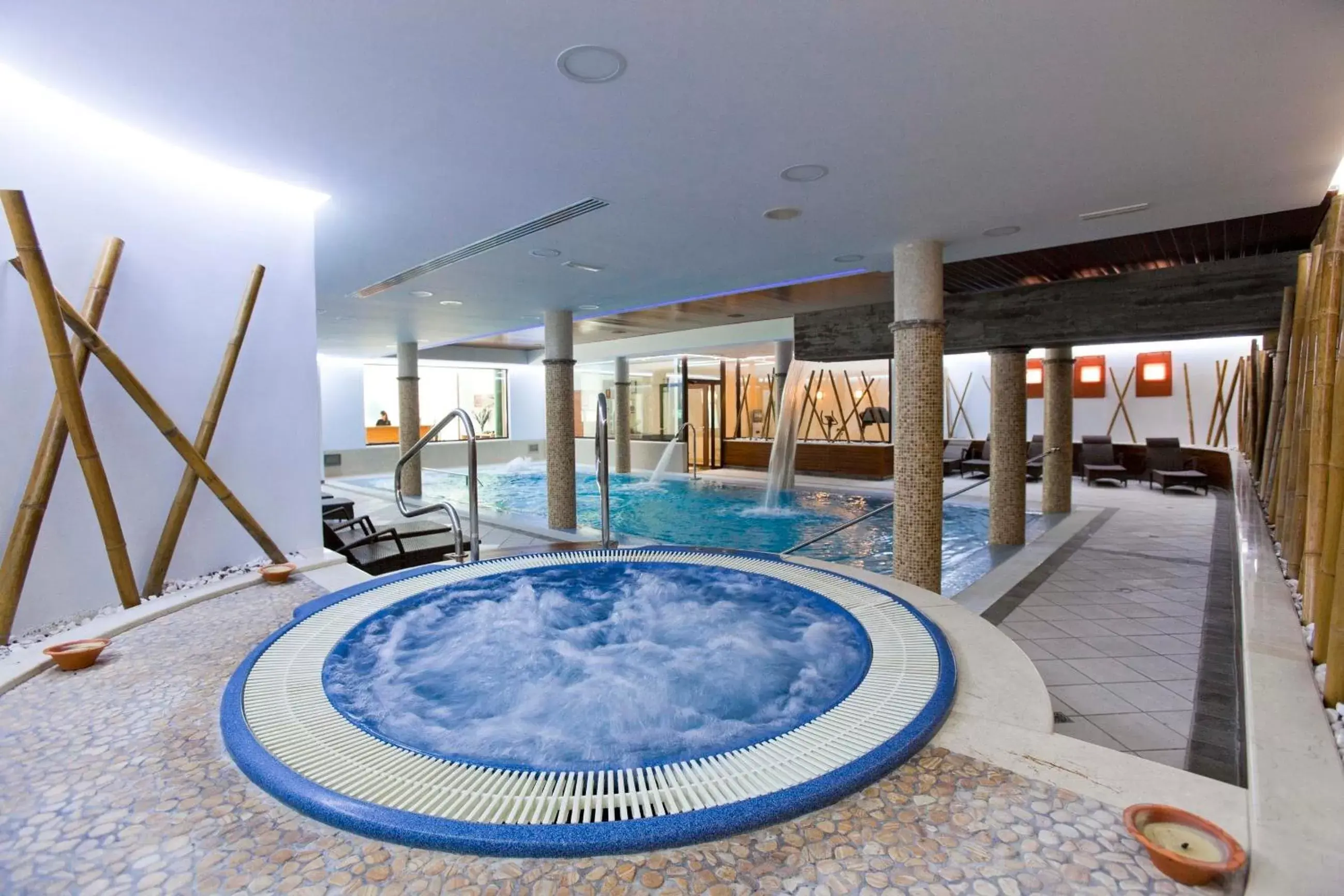 Spa and wellness centre/facilities, Swimming Pool in Hospes Palacio de Arenales & Spa