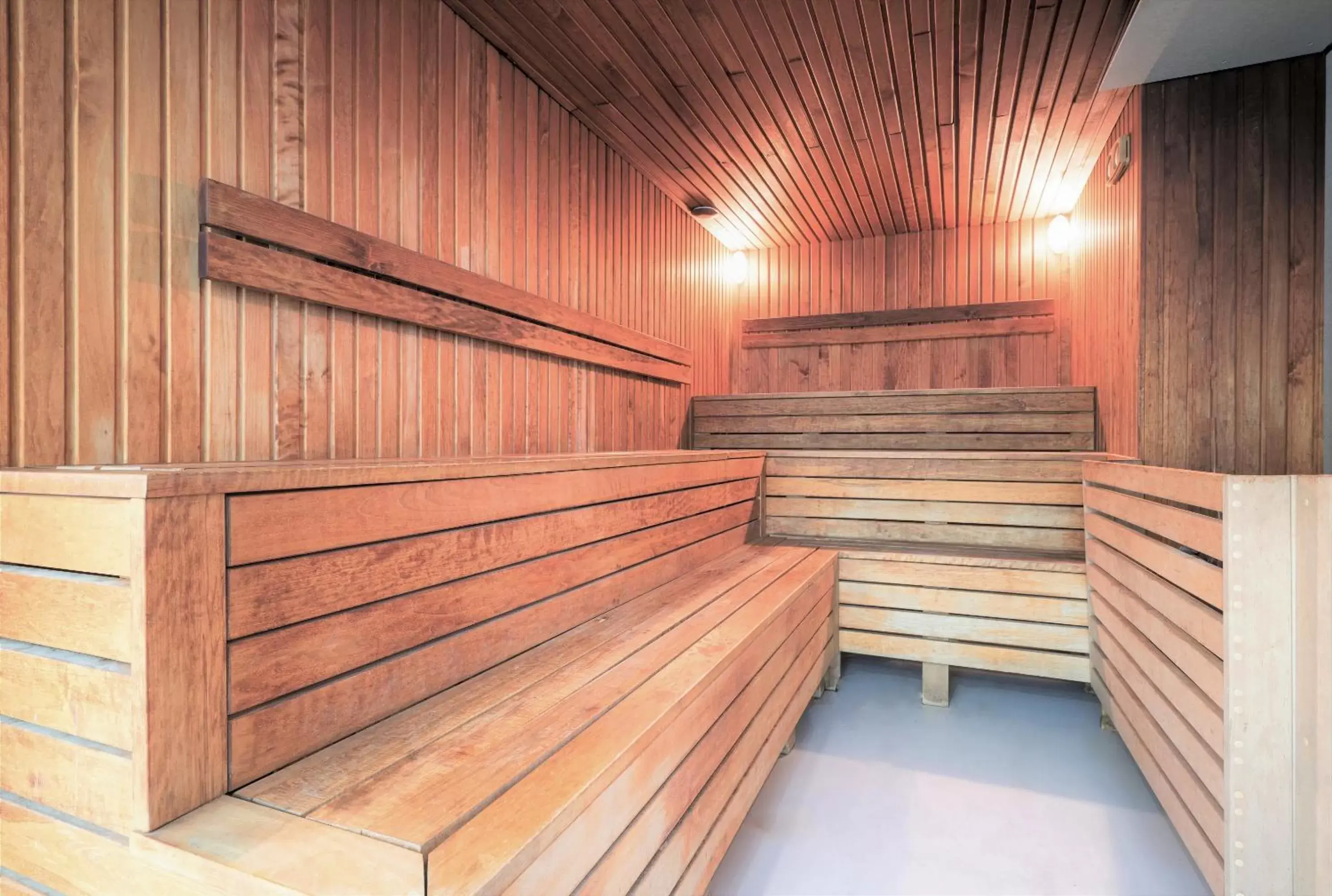 Sauna in Wellton Centrum Hotel & SPA