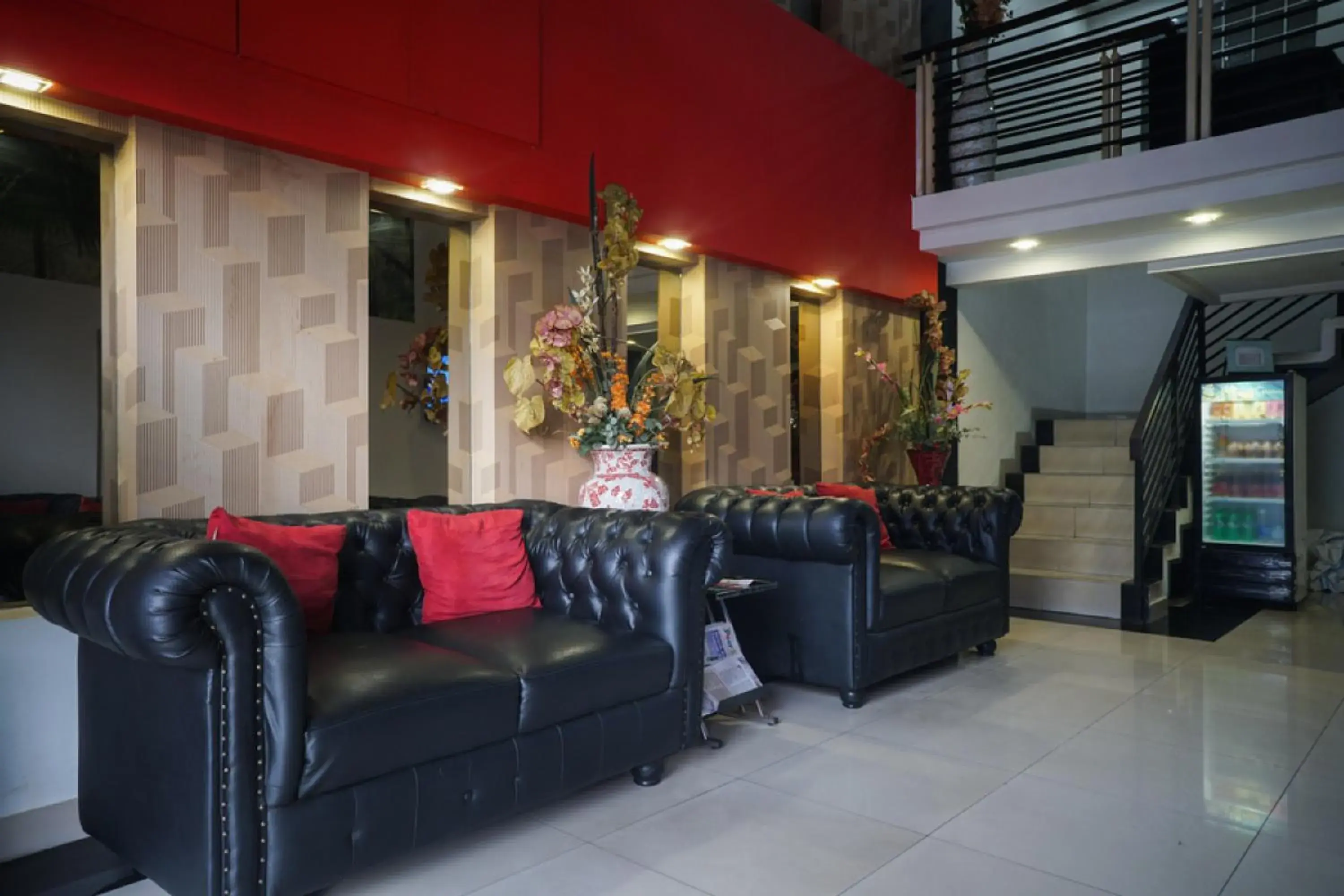 Living room in RedDoorz near Gedung Sate 2 Living room in RedDoorz near Gedung Sate 2