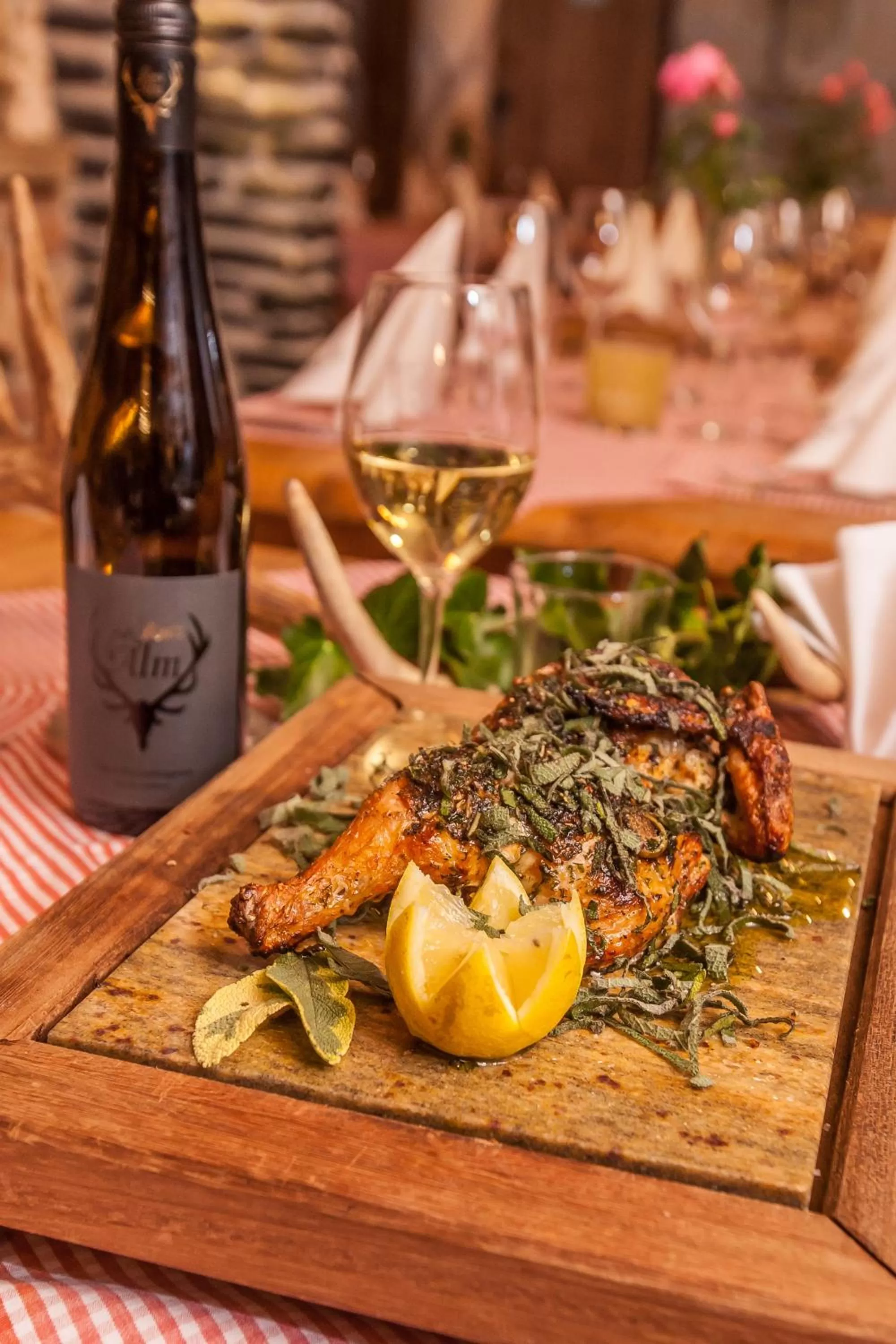 Restaurant/places to eat in Rosis Sonnbergstuben