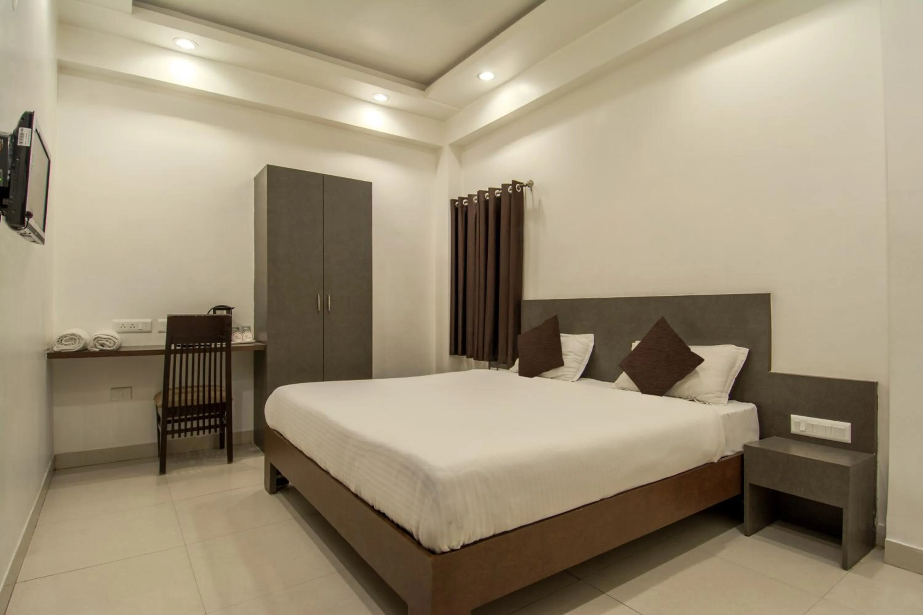 Bed in Hotel Metropolitan