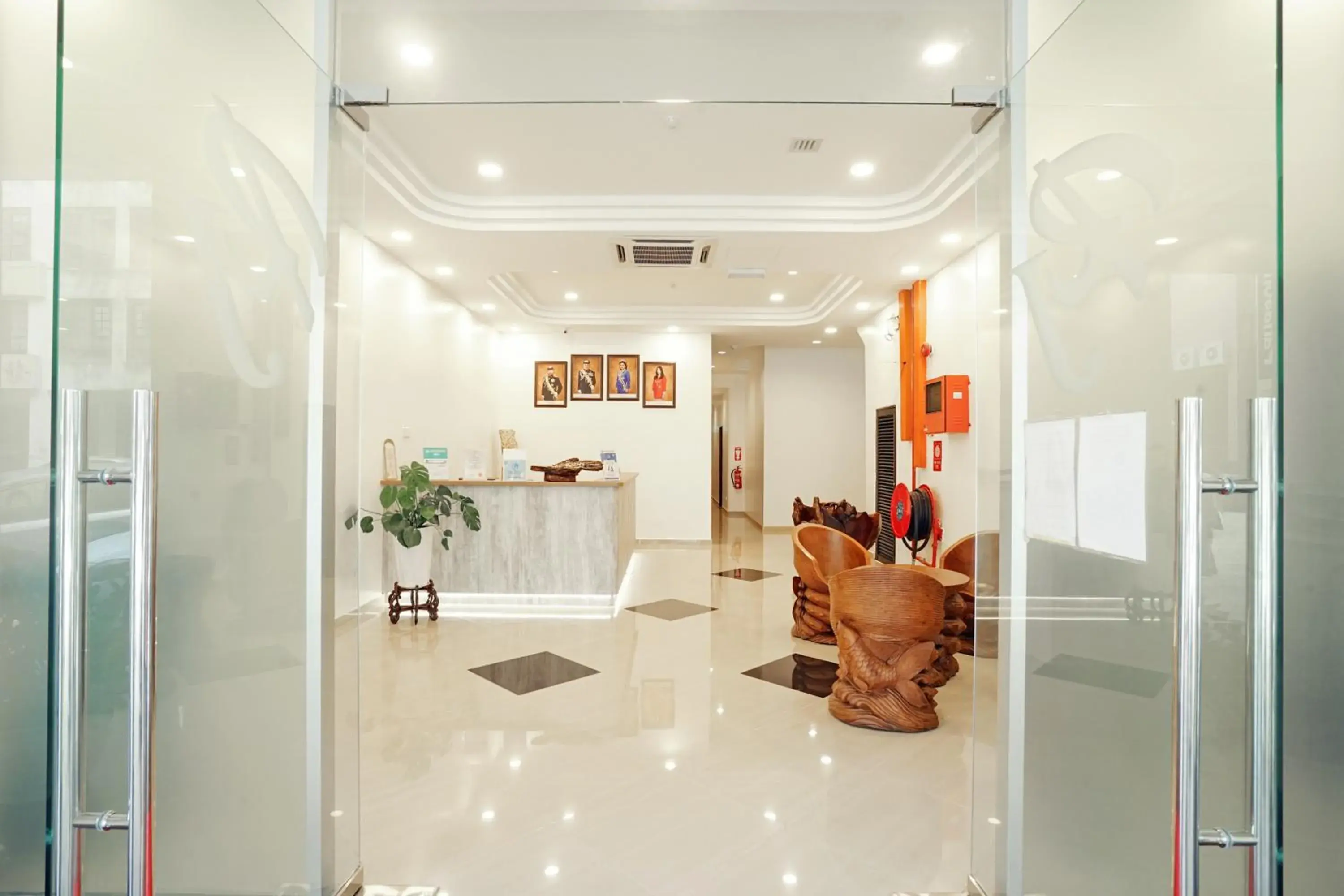 Lobby or reception, Bathroom in RJ Hotel Kulai