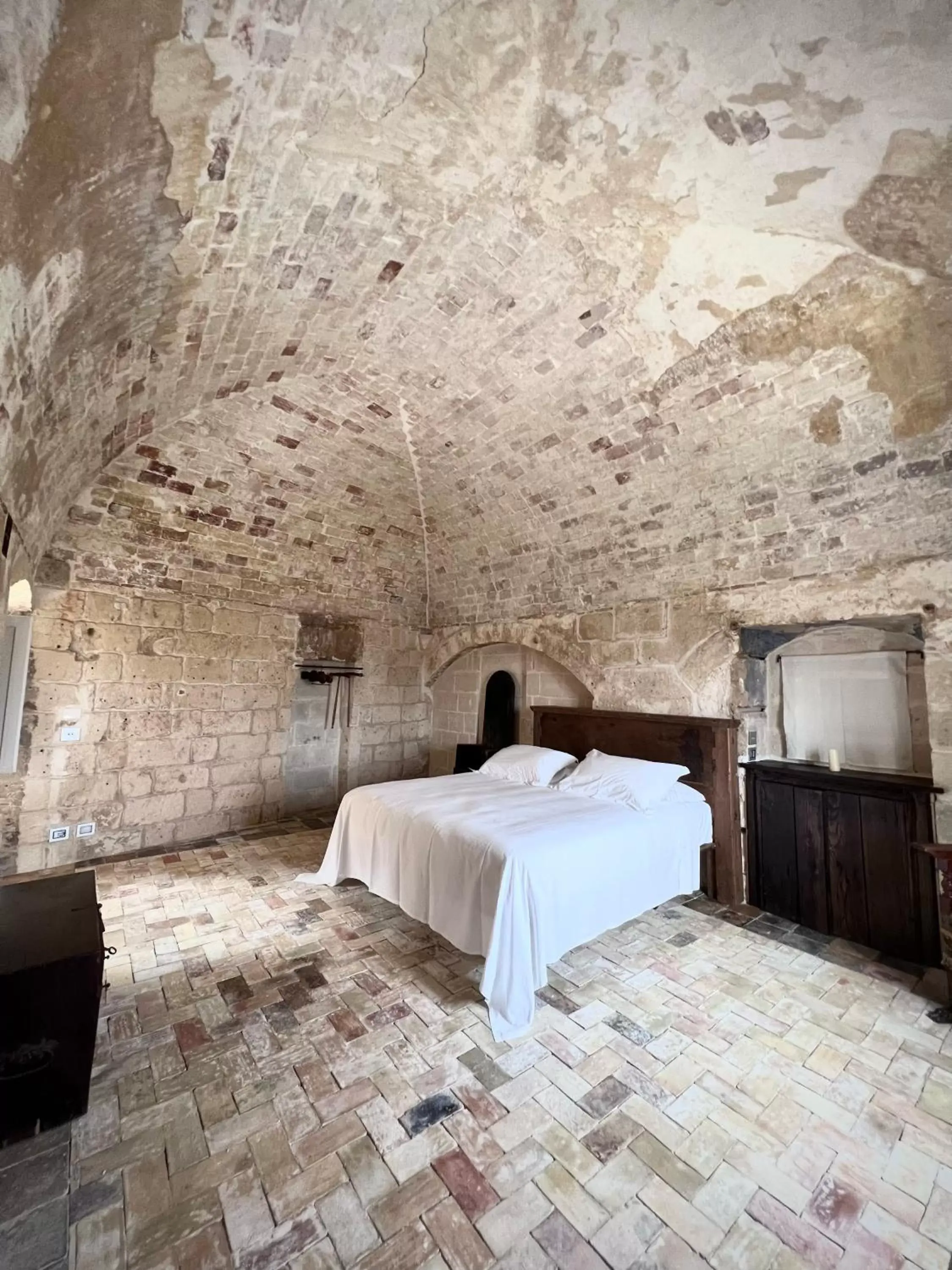 Bedroom in Sextantio Le Grotte Della Civita