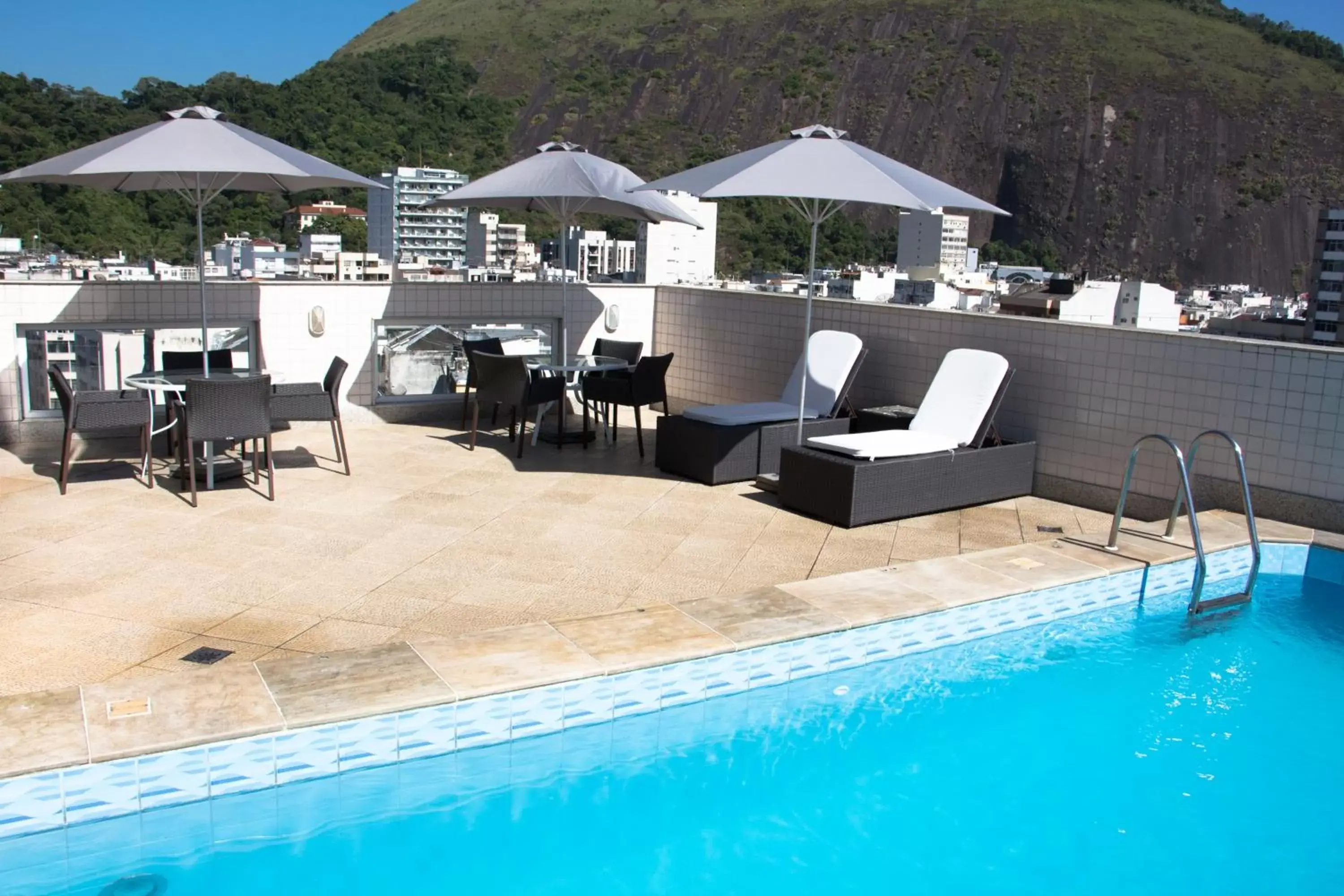 Day, Swimming Pool in Riale Vilamar Copacabana