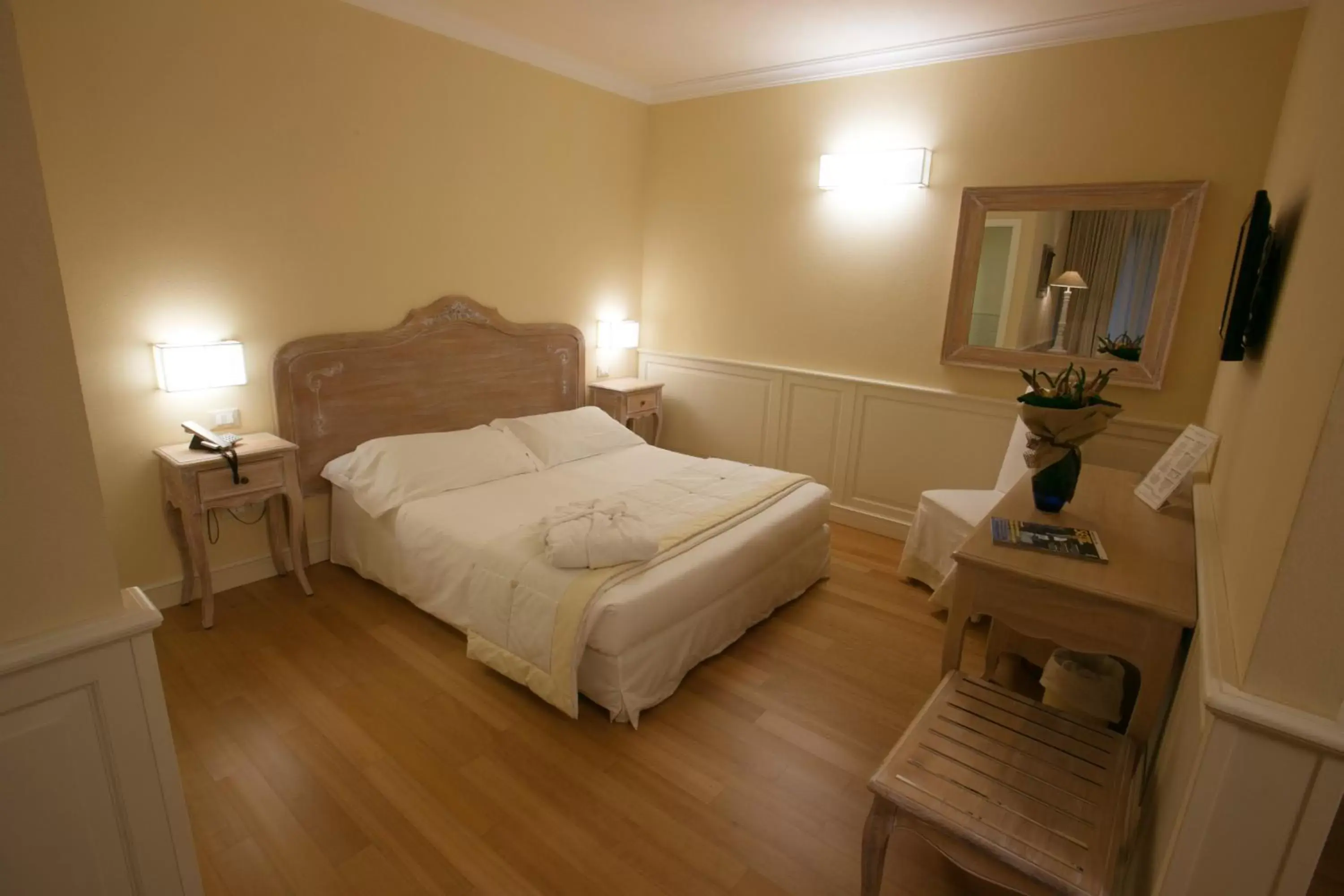 Photo of the whole room, Bed in Hotel Antico Mulino