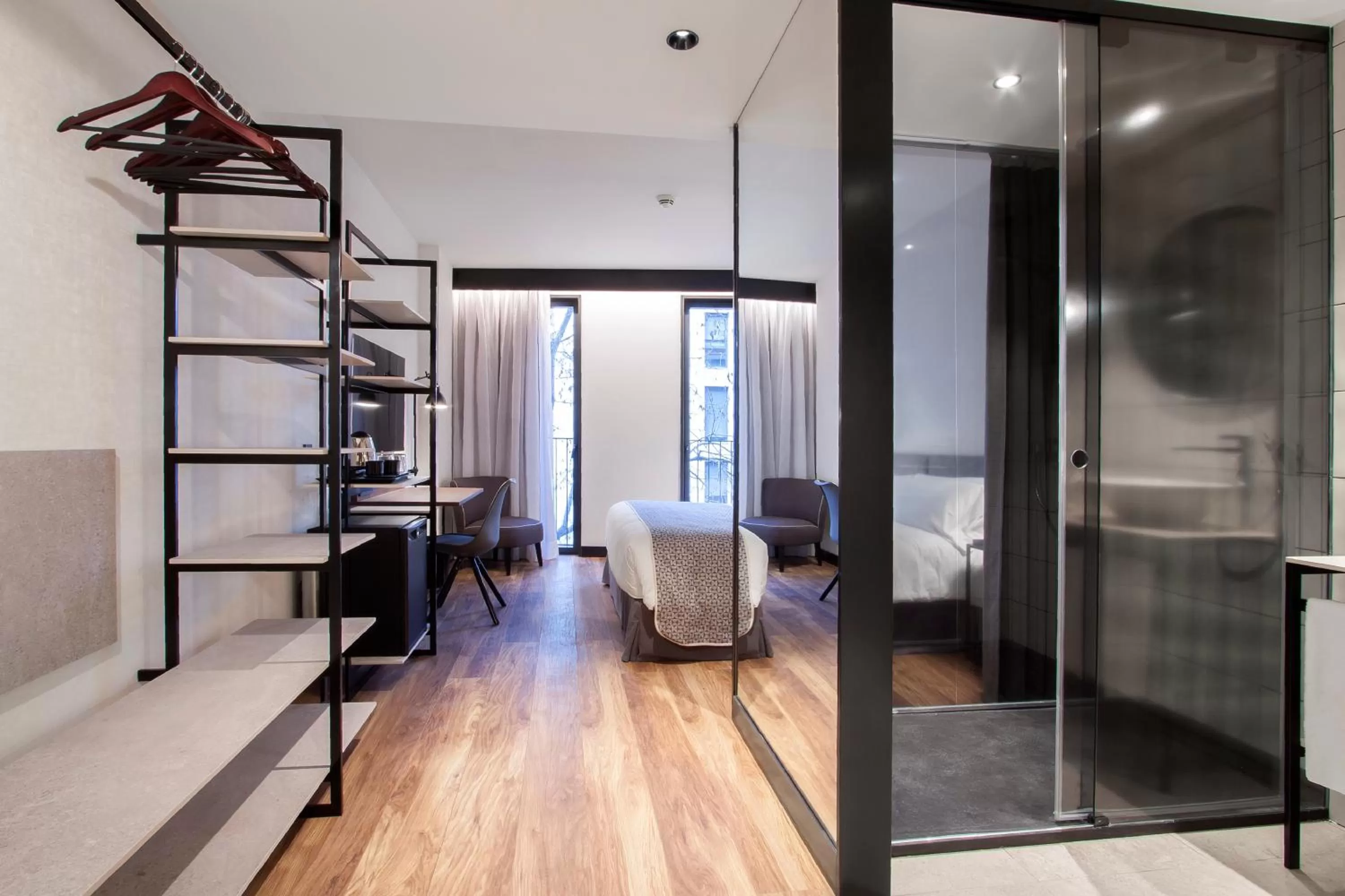 Shower in Radisson Blu 1882 Hotel, Barcelona Sagrada Familia