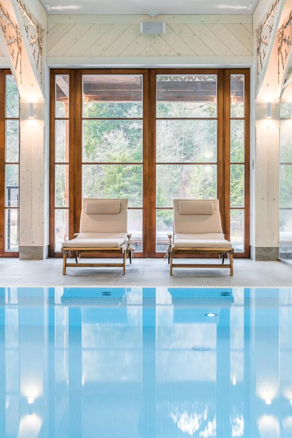 Swimming pool in Aries Hotel & SPA Wisła